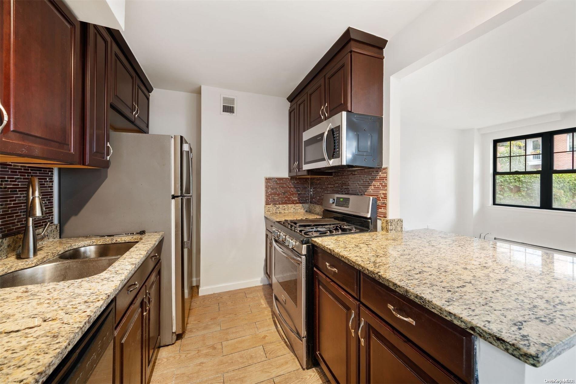 Condo 10th  Manhattan, NY 10009, MLS-L3581247-13