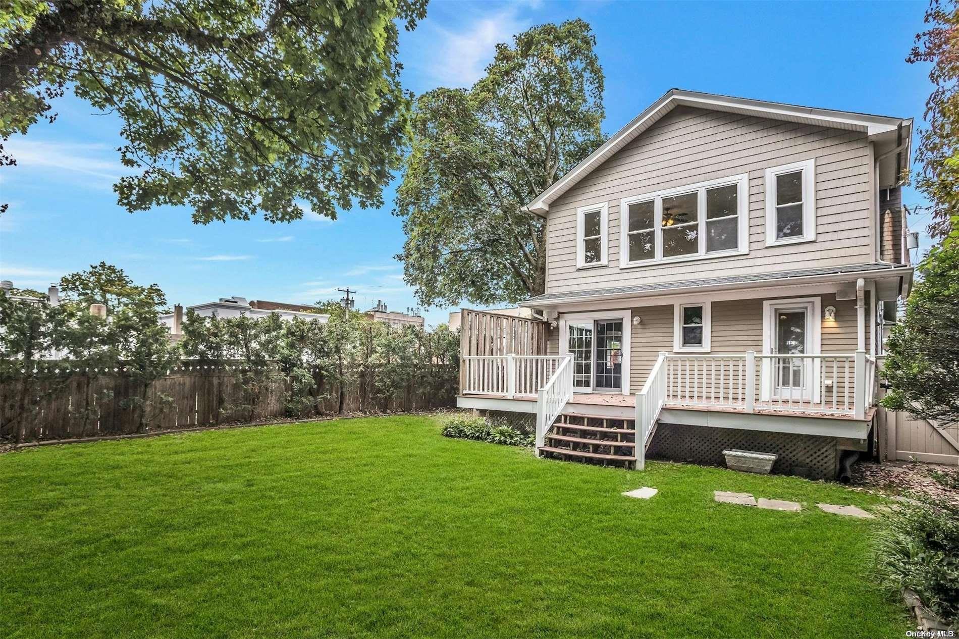 Single Family Bayles  Nassau County, NY 11050, MLS-L3581334-25