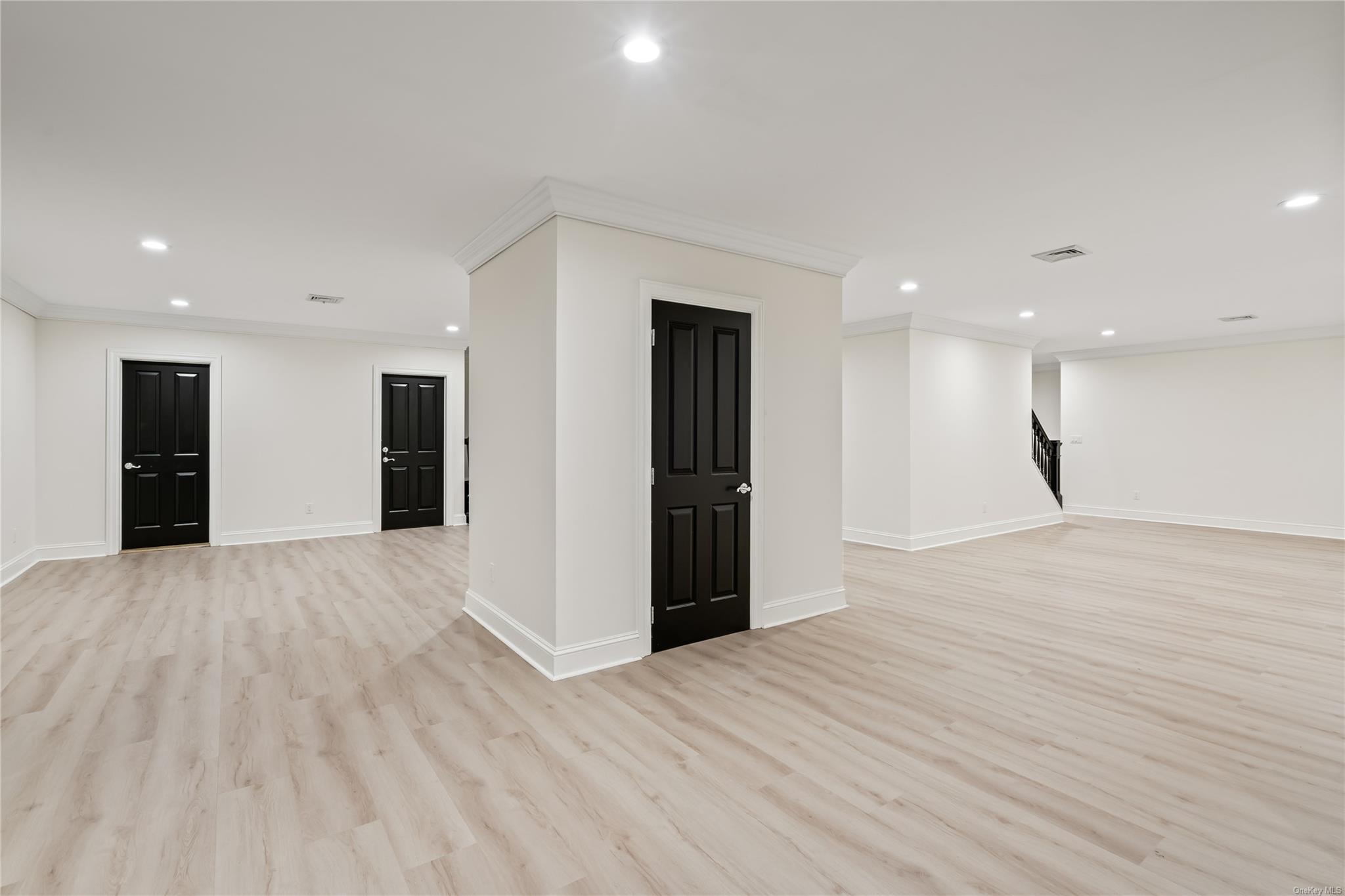 Single Family Wheatley  Nassau County, NY 11568, MLS-L3581497-32