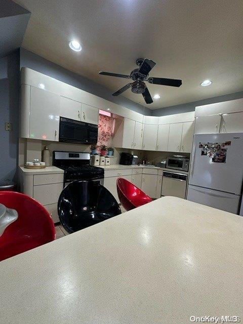 Single Family 56th  Queens, NY 11377, MLS-L3581533-3