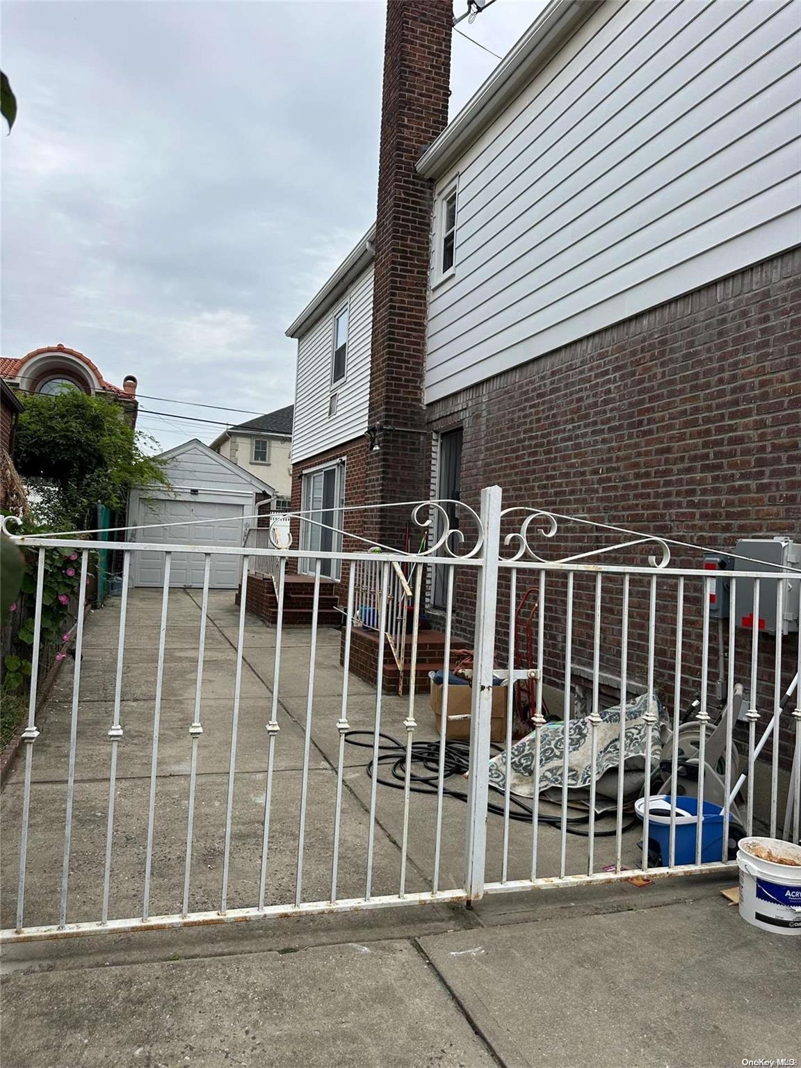 Single Family 180th  Queens, NY 11366, MLS-L3581662-7