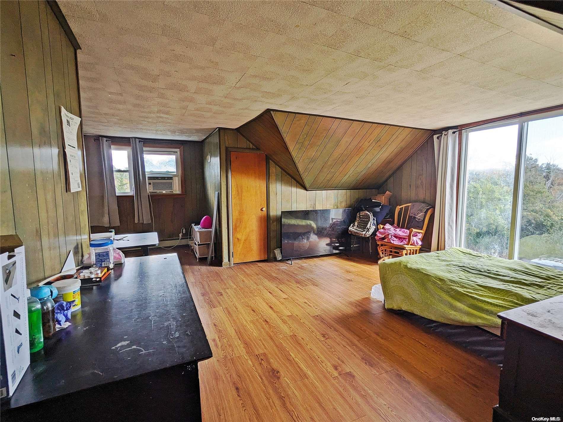 Single Family Elfin  Suffolk County, NY 11951, MLS-L3581827-18