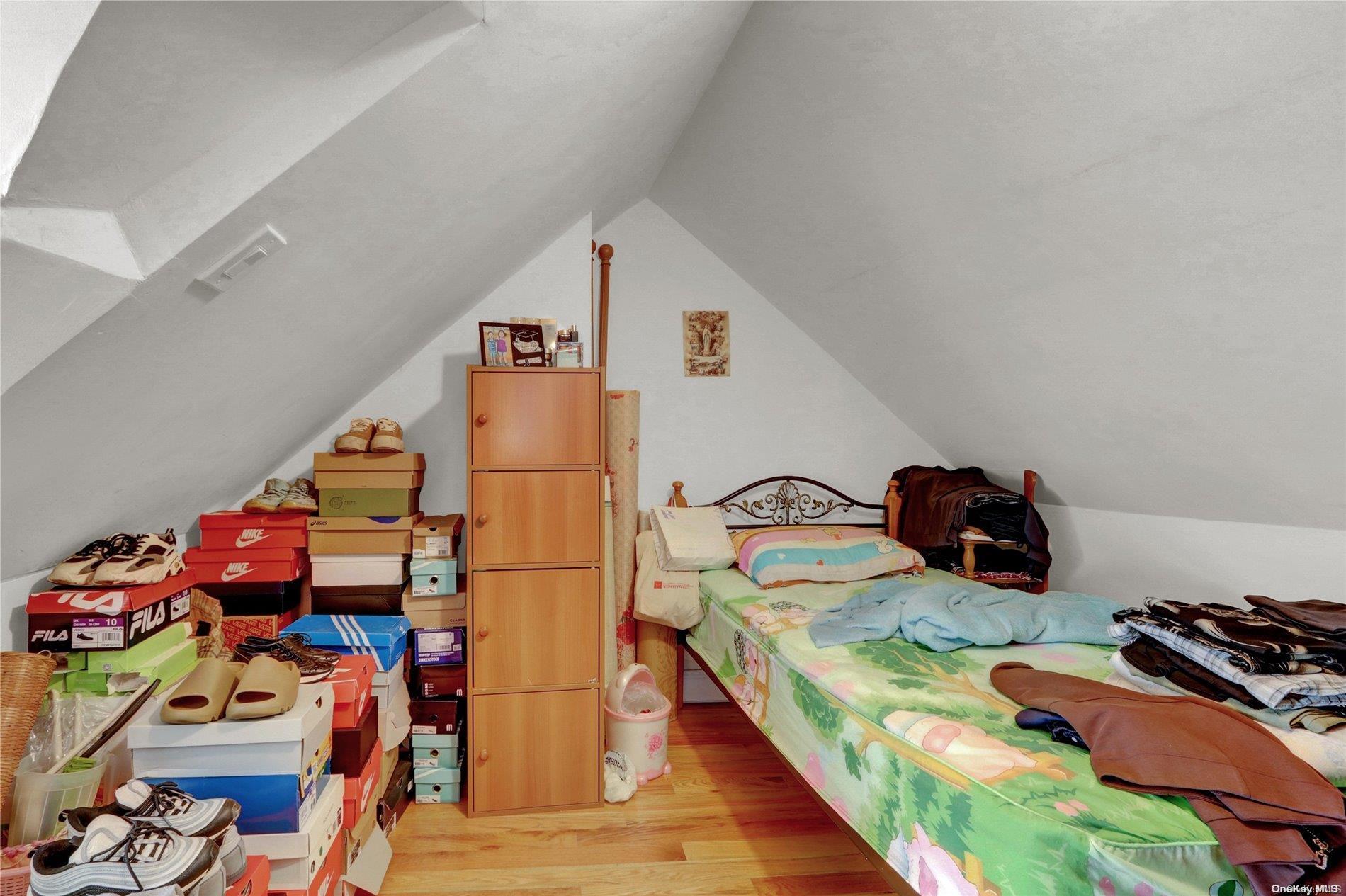 Single Family 111th  Queens, NY 11356, MLS-L3581844-15