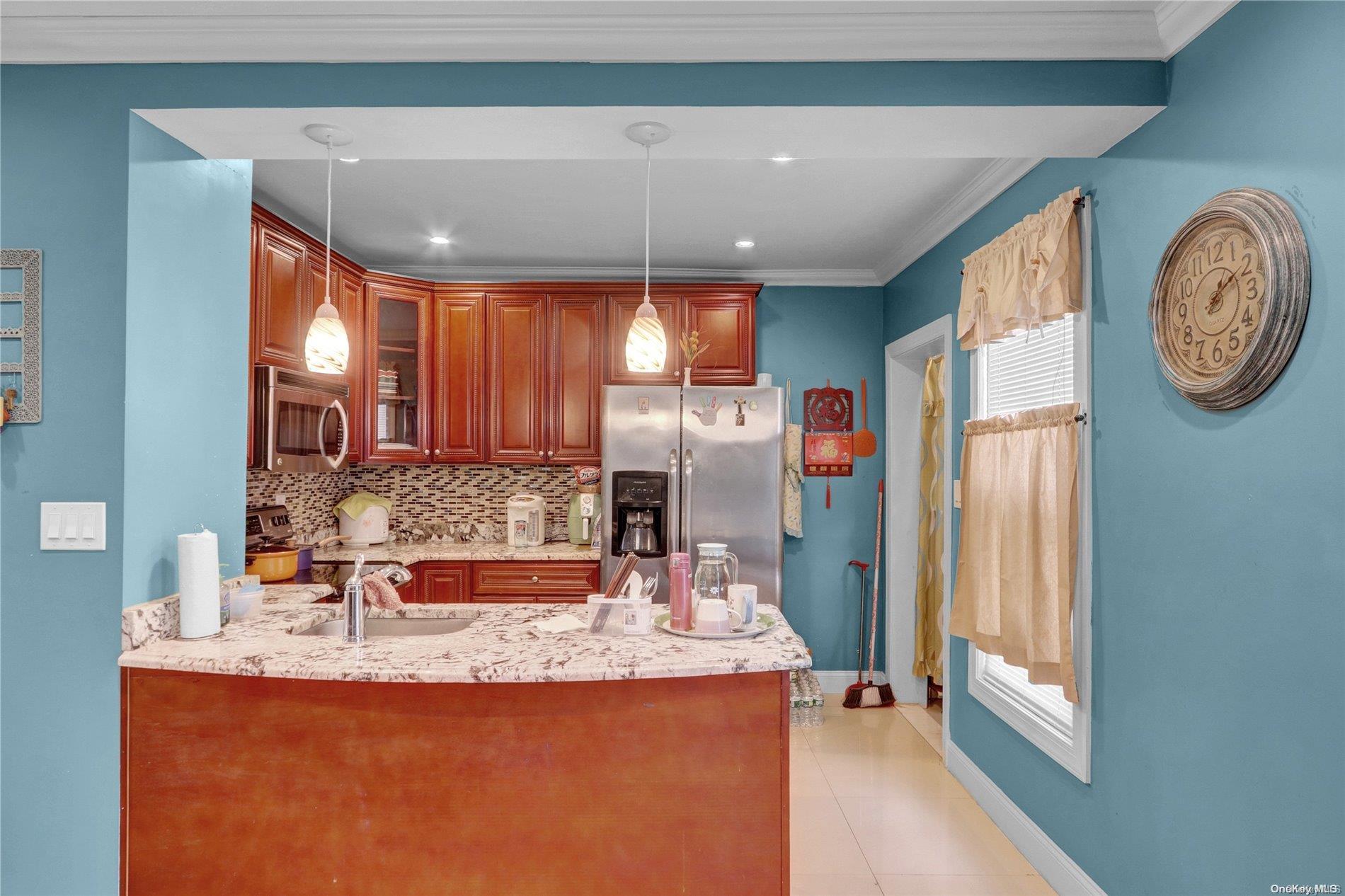 Single Family 111th  Queens, NY 11356, MLS-L3581844-7