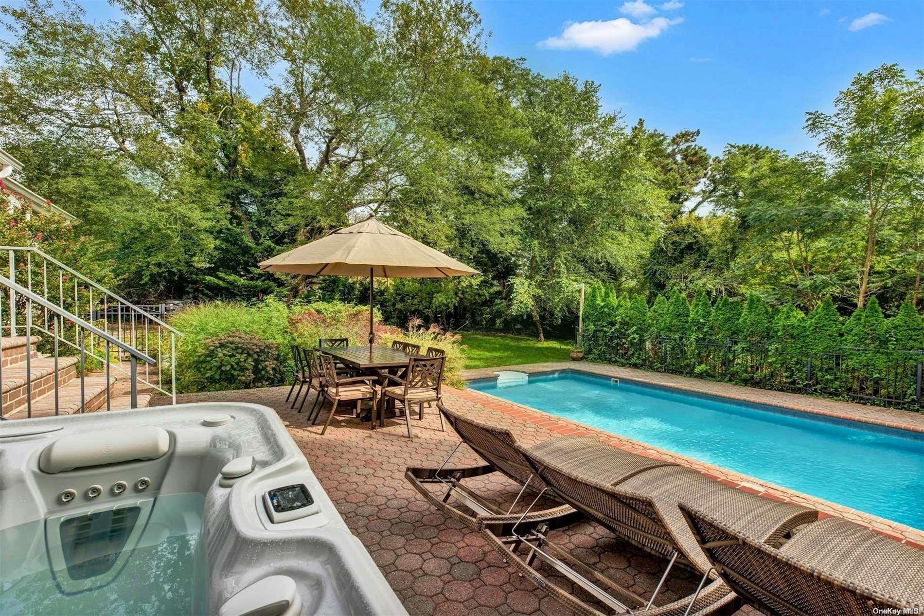 Single Family Oceanview  Suffolk County, NY 11946, MLS-L3581961-19