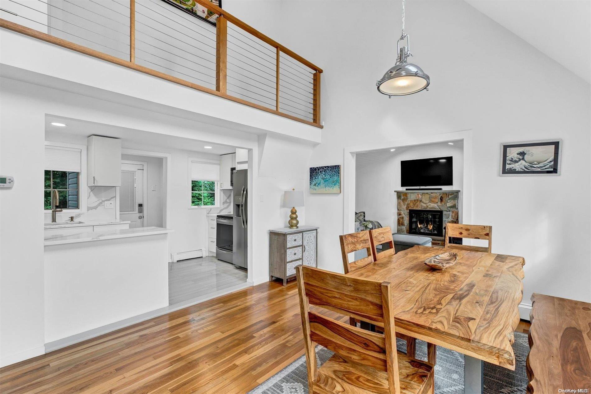 Single Family Oceanview  Suffolk County, NY 11946, MLS-L3581961-7
