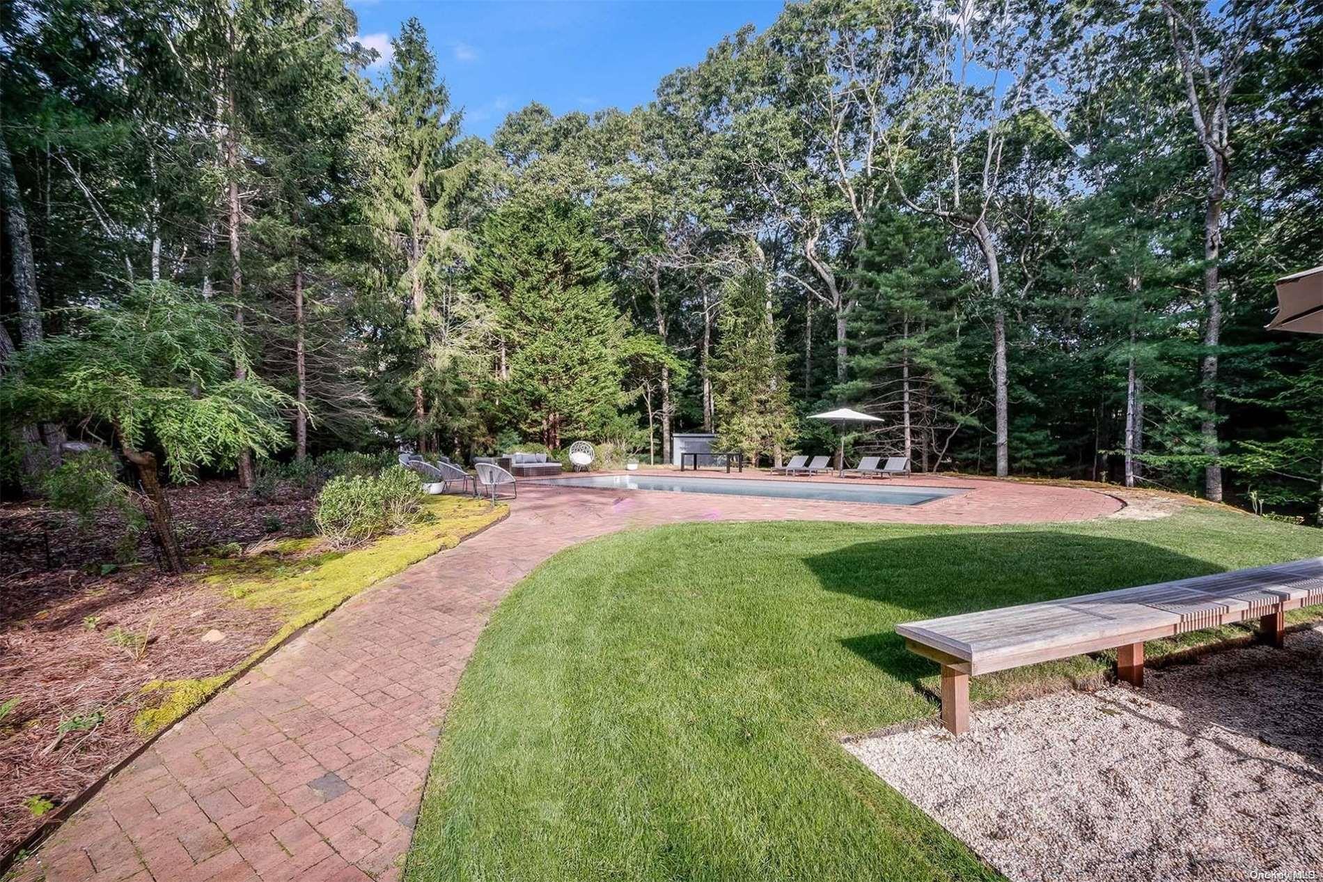 Single Family Stephen Hands Path  Suffolk County, NY 11937, MLS-L3582070-7
