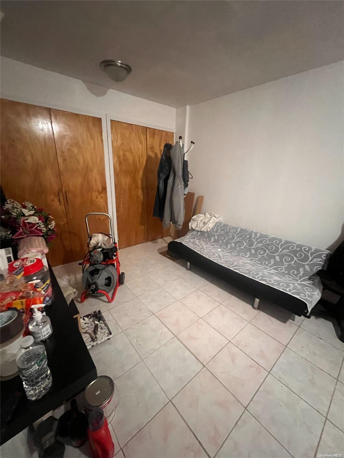 Single Family 38th  Queens, NY 11368, MLS-L3582085-18