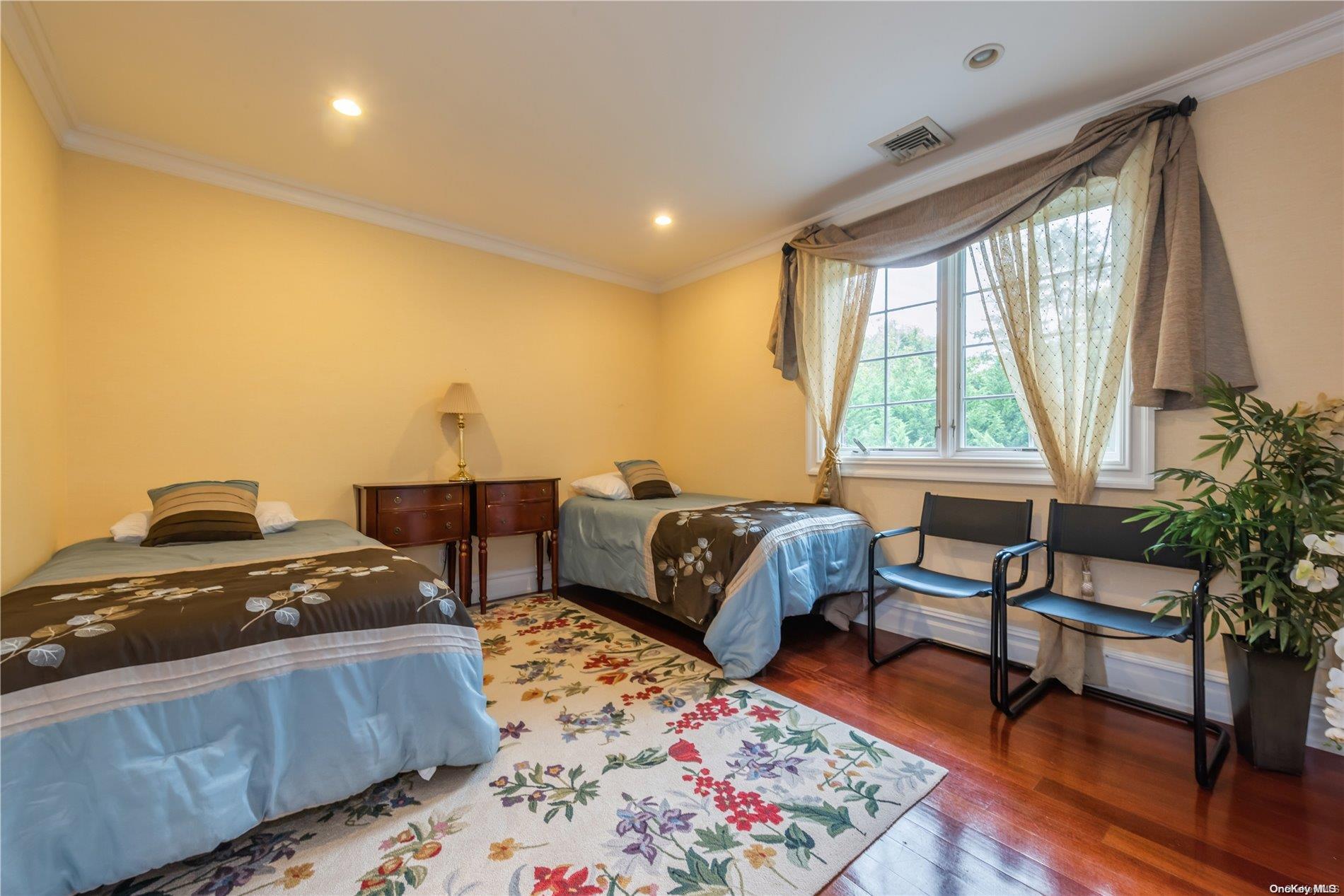 Single Family Willow  Nassau County, NY 11598, MLS-L3582189-25