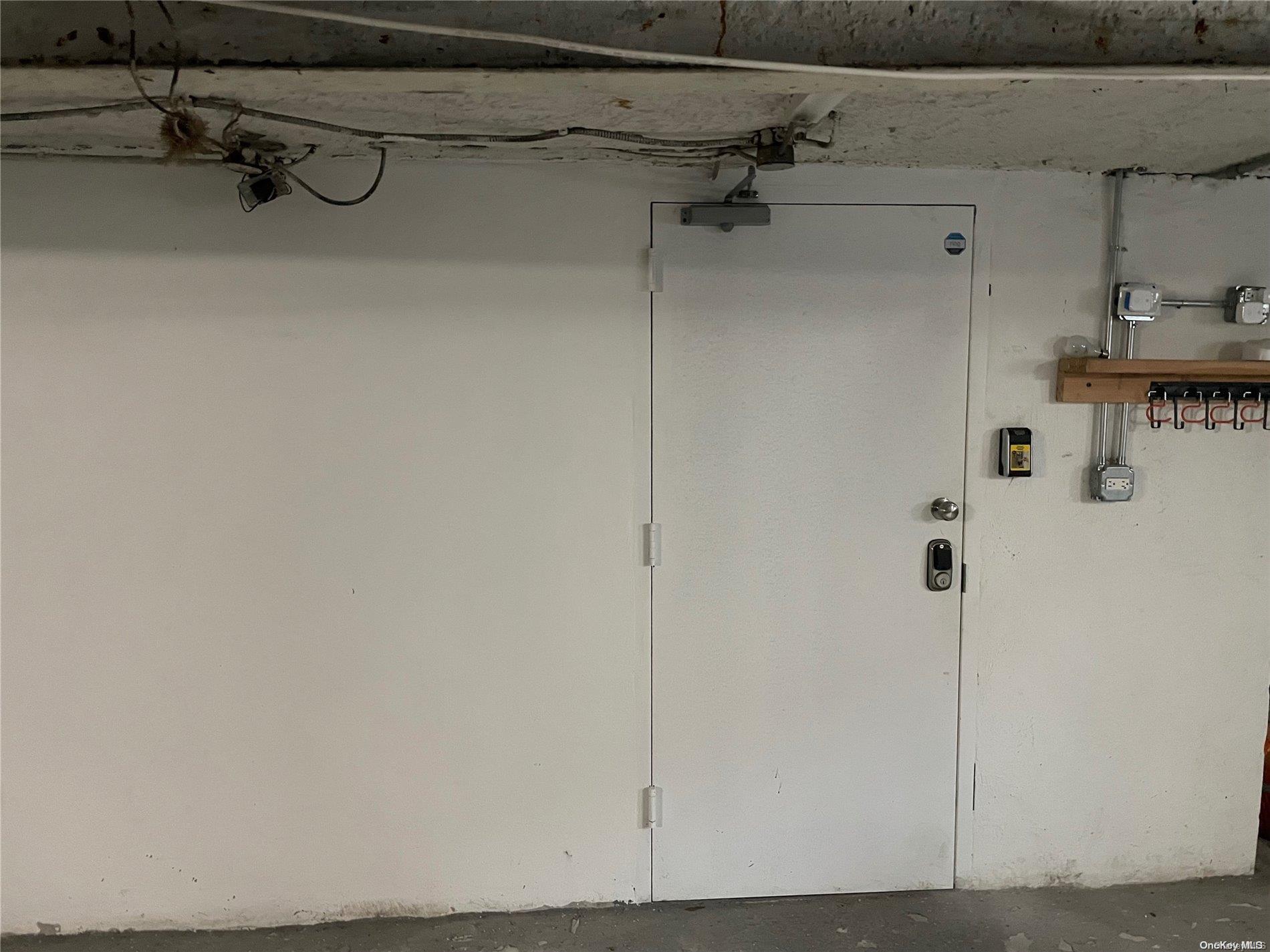 Commercial Sale Lincoln  Brooklyn, NY 11216, MLS-L3582628-8