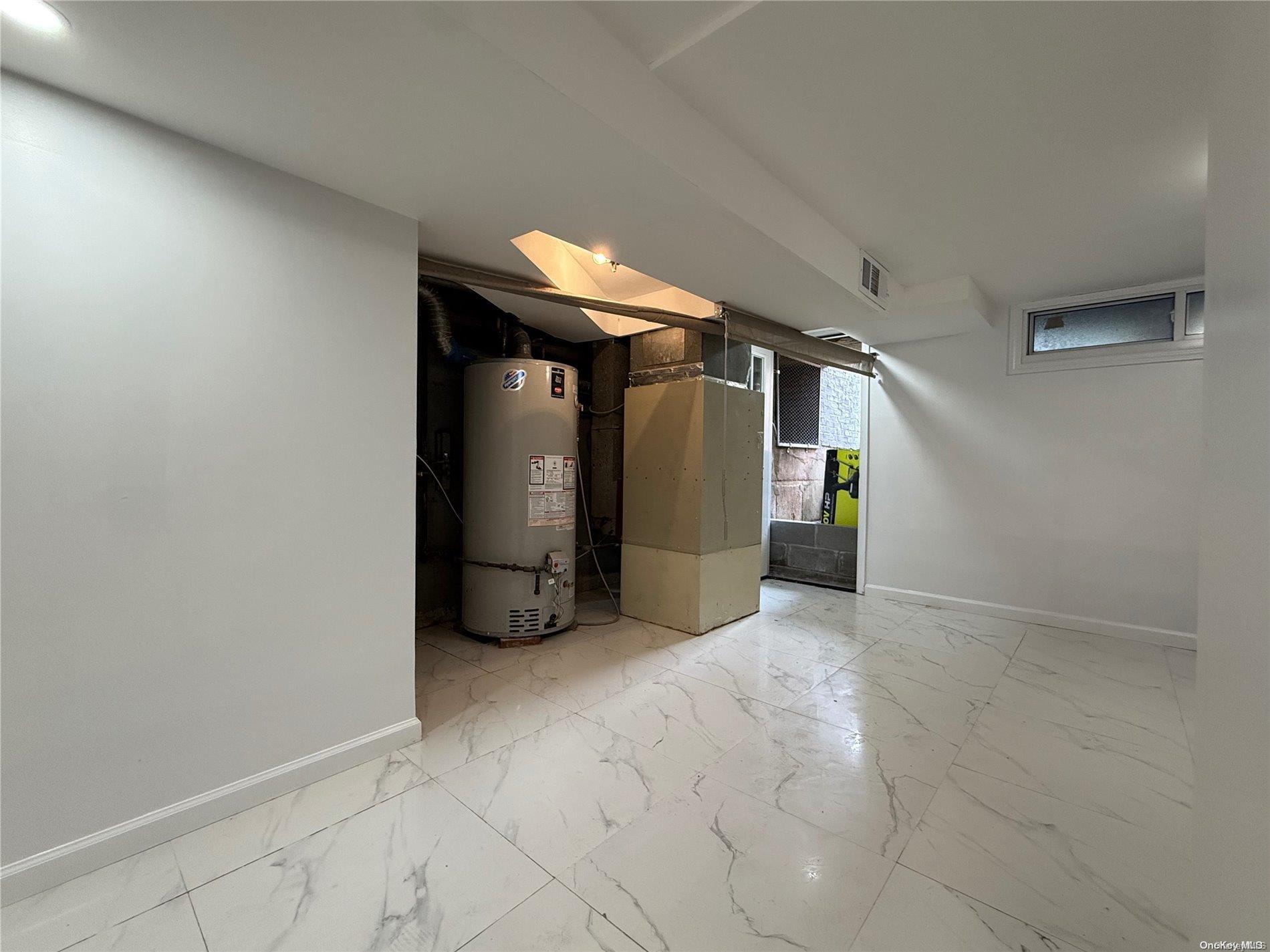 Single Family 58th  Queens, NY 11355, MLS-L3582719-12