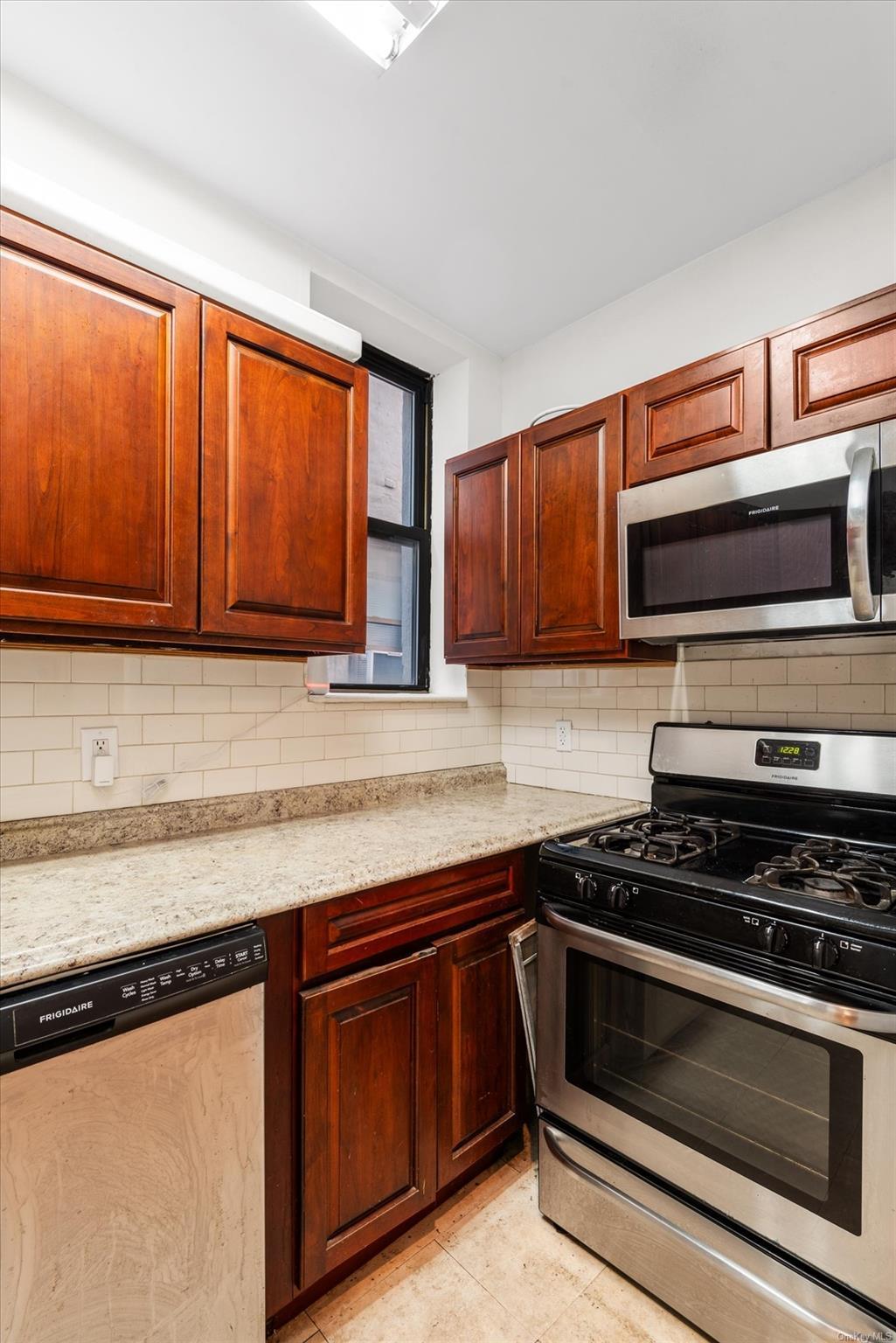 Condo Bedford  Brooklyn, NY 11216, MLS-L3582729-10