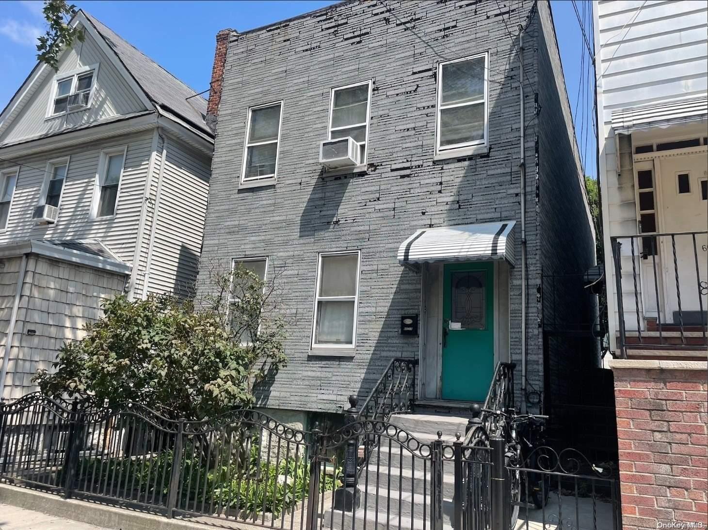 Single Family Maspeth  Queens, NY 11378, MLS-L3582856-25