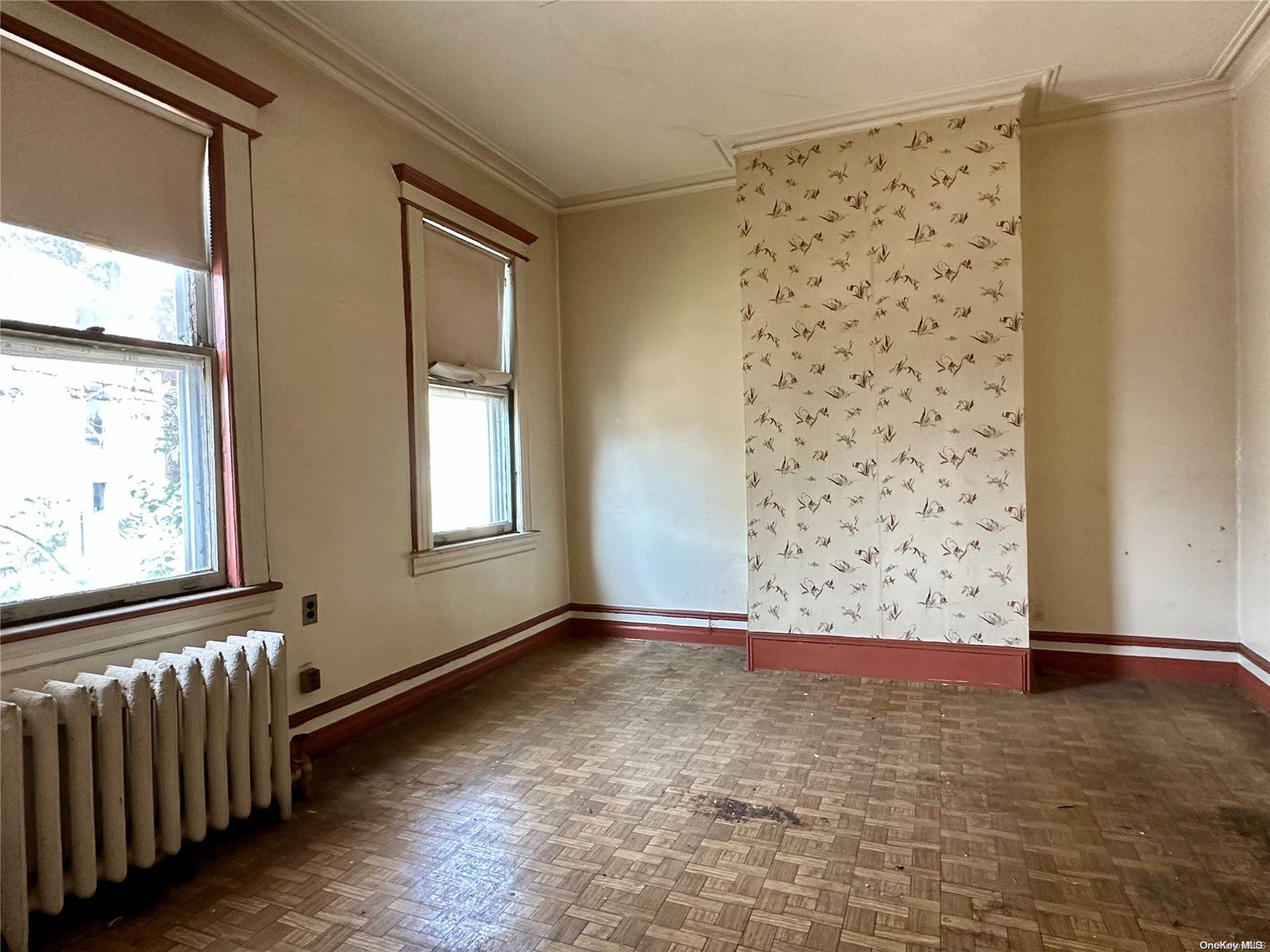 Single Family Maspeth  Queens, NY 11378, MLS-L3582856-7