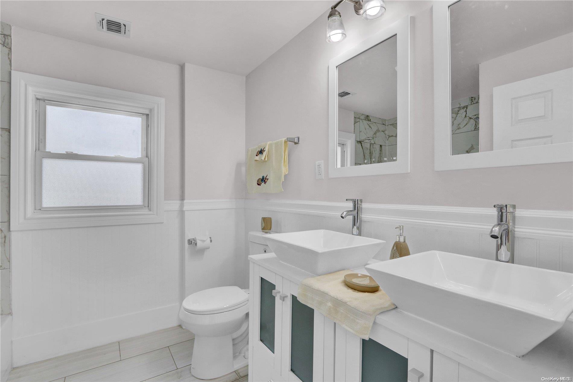 Single Family Macdonald  Nassau County, NY 11550, MLS-L3582883-17