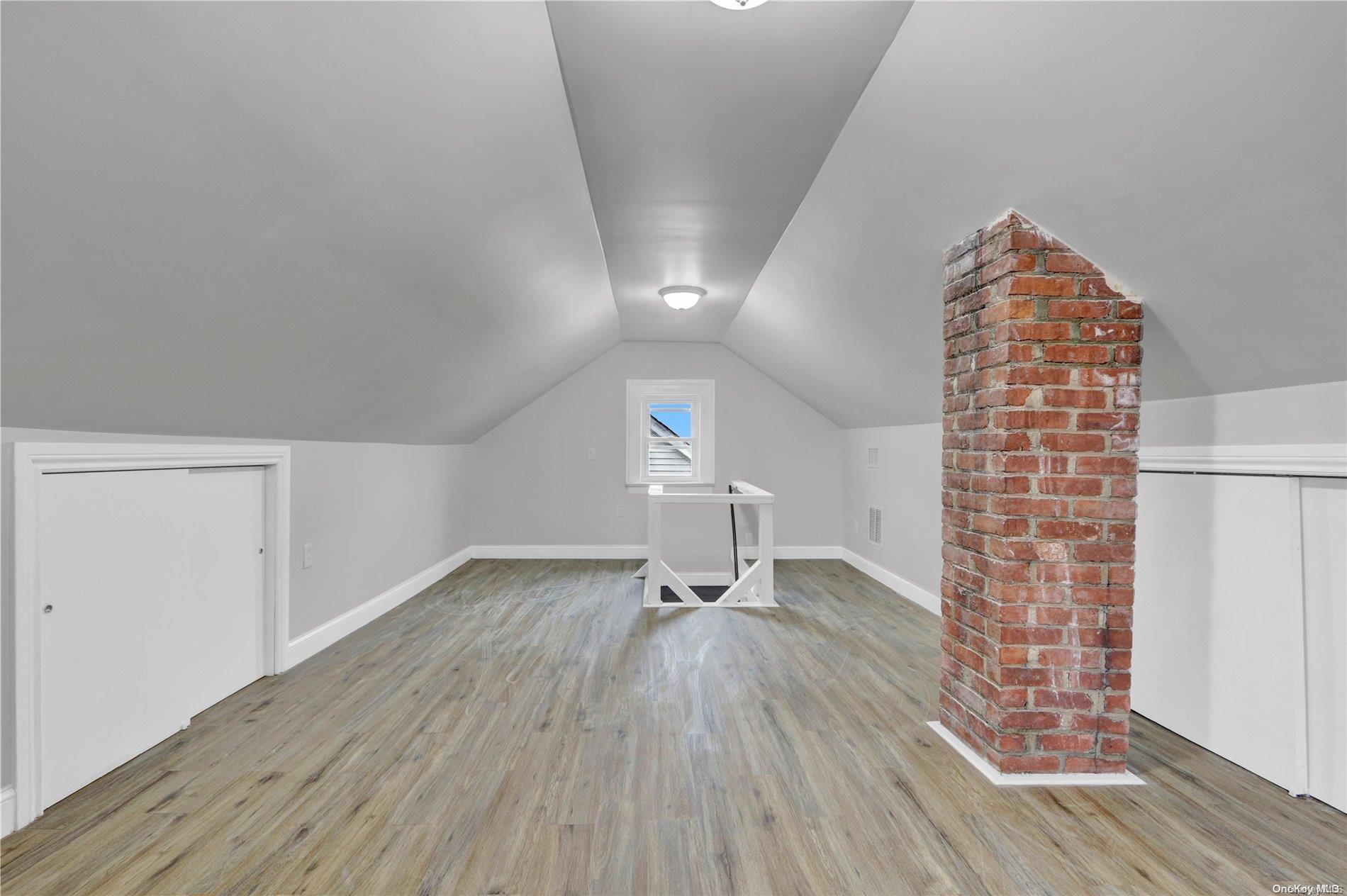 Single Family Macdonald  Nassau County, NY 11550, MLS-L3582883-21