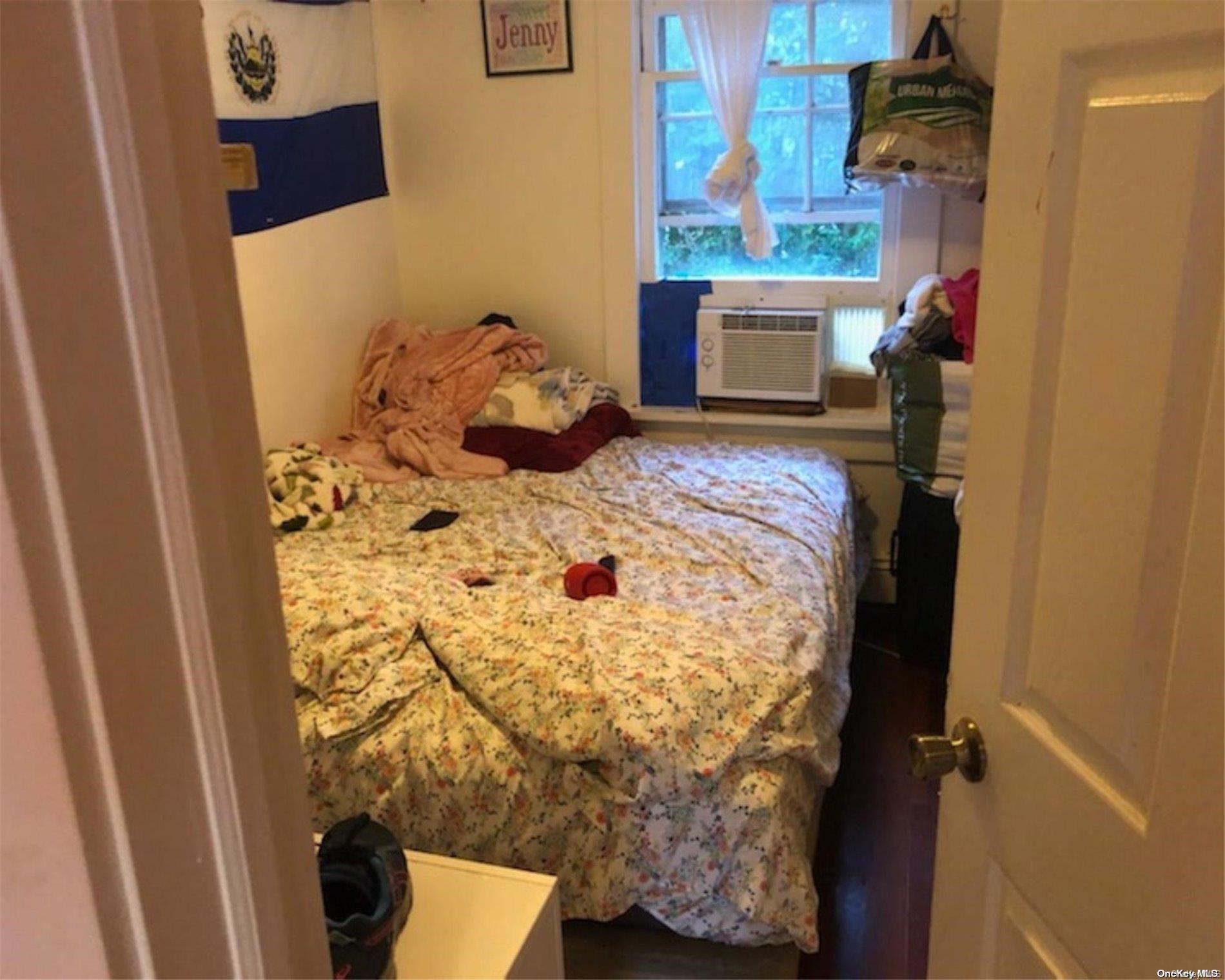 Single Family Halsey  Suffolk County, NY 11968, MLS-L3582974-12