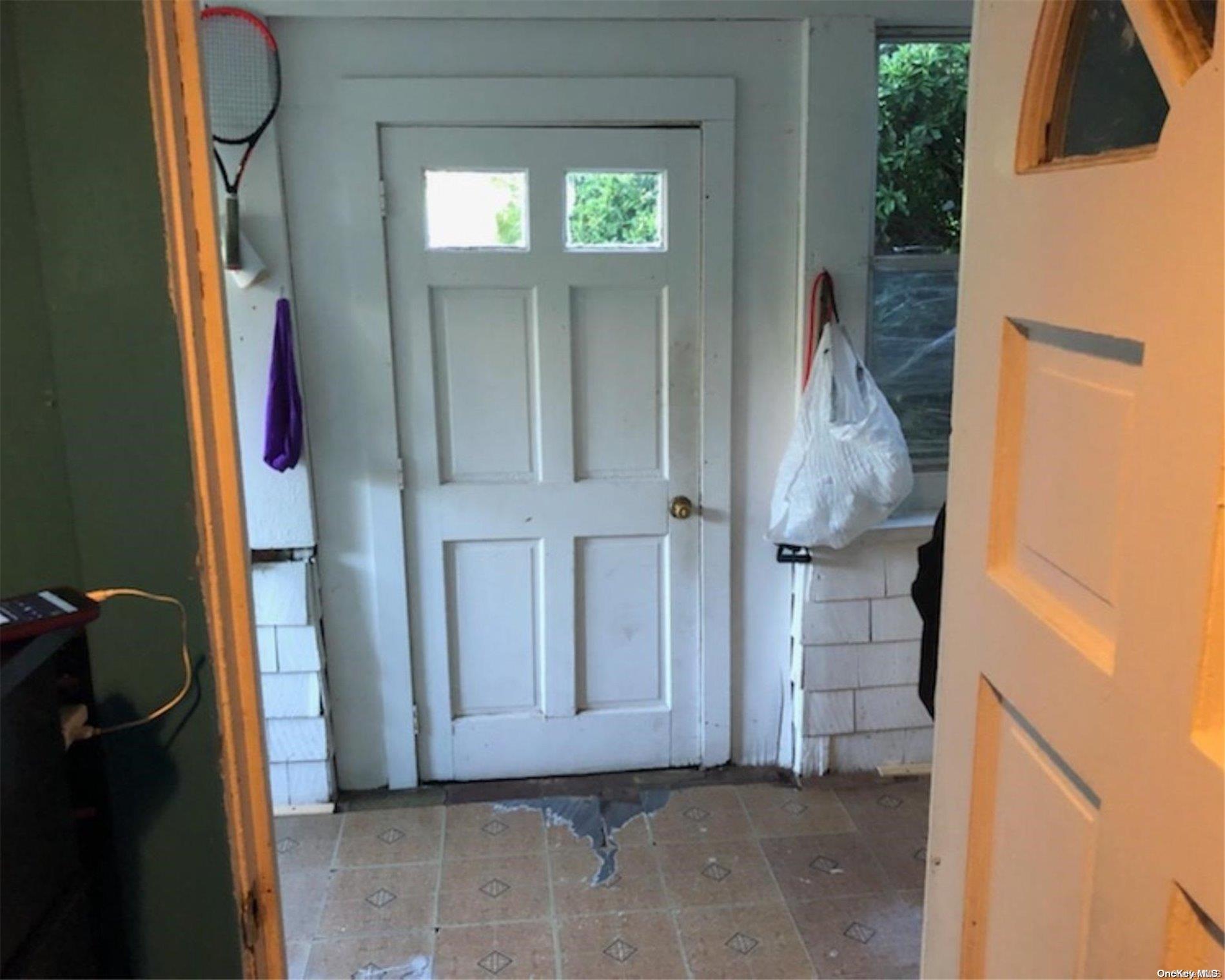 Single Family Halsey  Suffolk County, NY 11968, MLS-L3582974-14