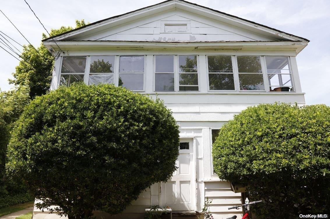 Single Family Halsey  Suffolk County, NY 11968, MLS-L3582974-8