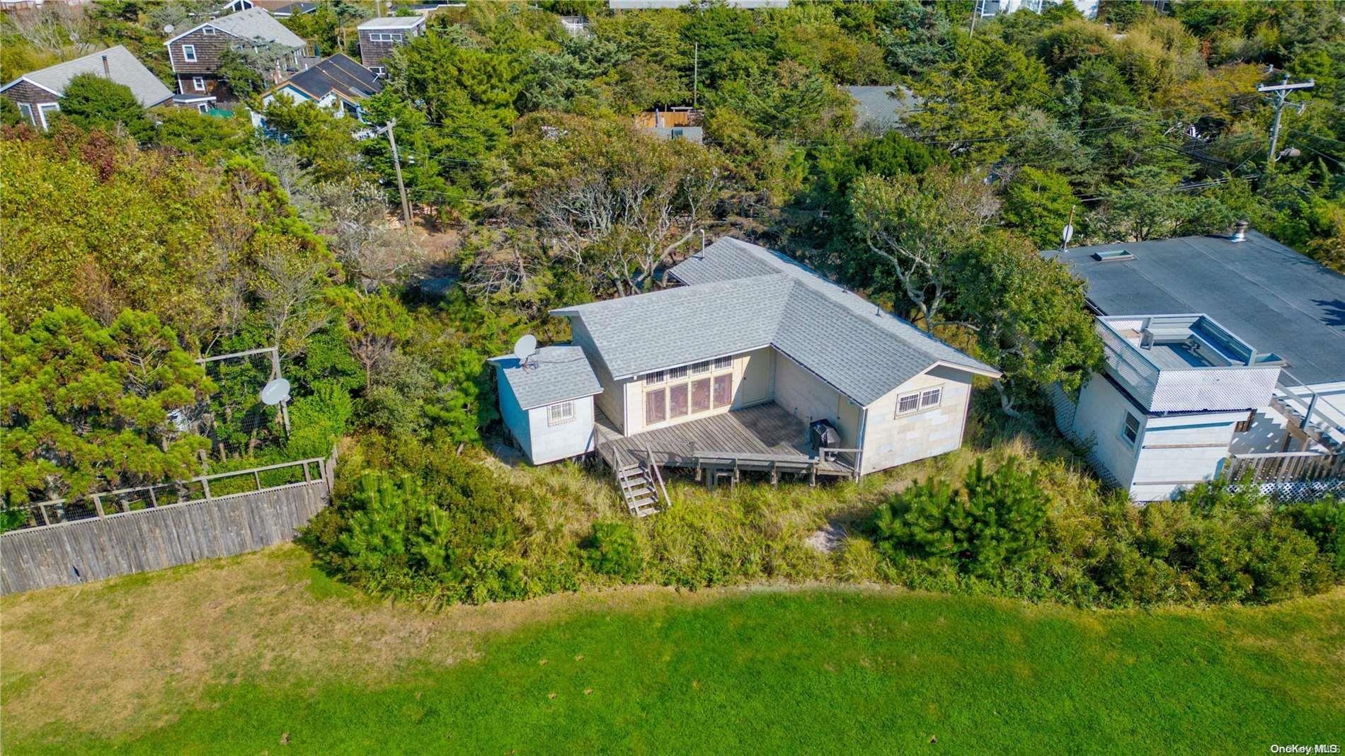 Single Family Superior  Suffolk County, NY 11770, MLS-L3583408-2