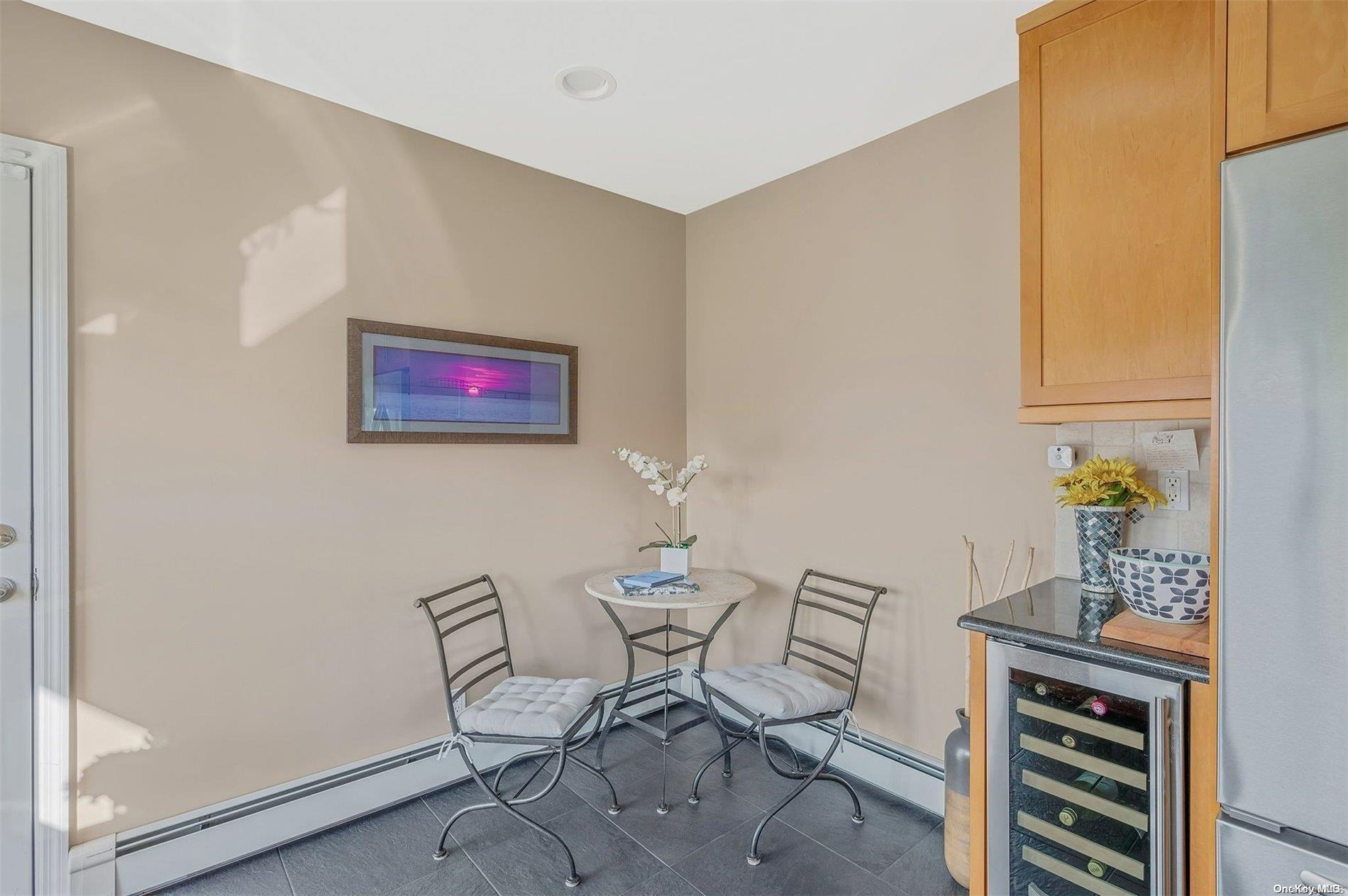 Single Family Dewey  Suffolk County, NY 11701, MLS-L3583598-13