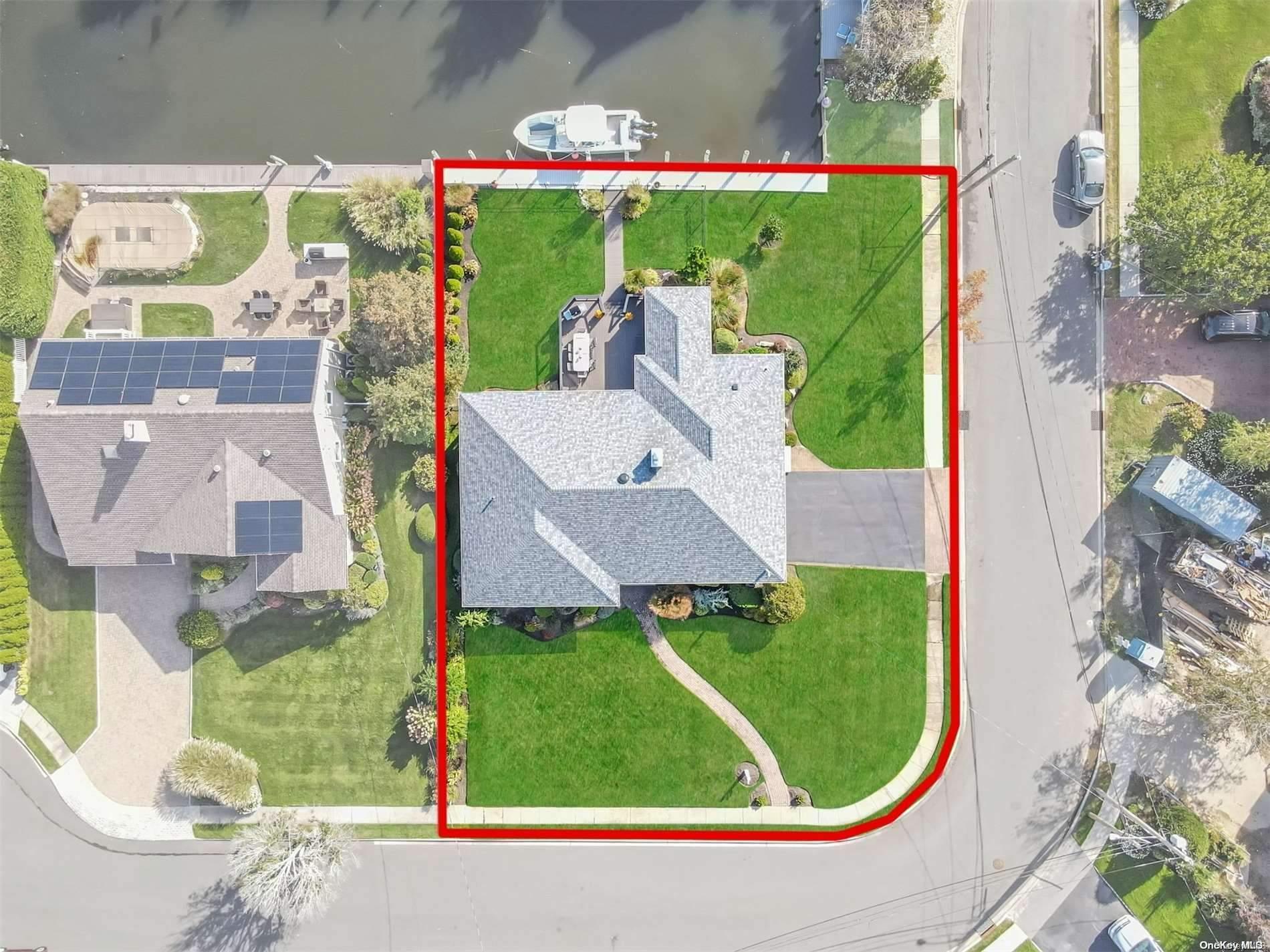 Single Family Dewey  Suffolk County, NY 11701, MLS-L3583598-36