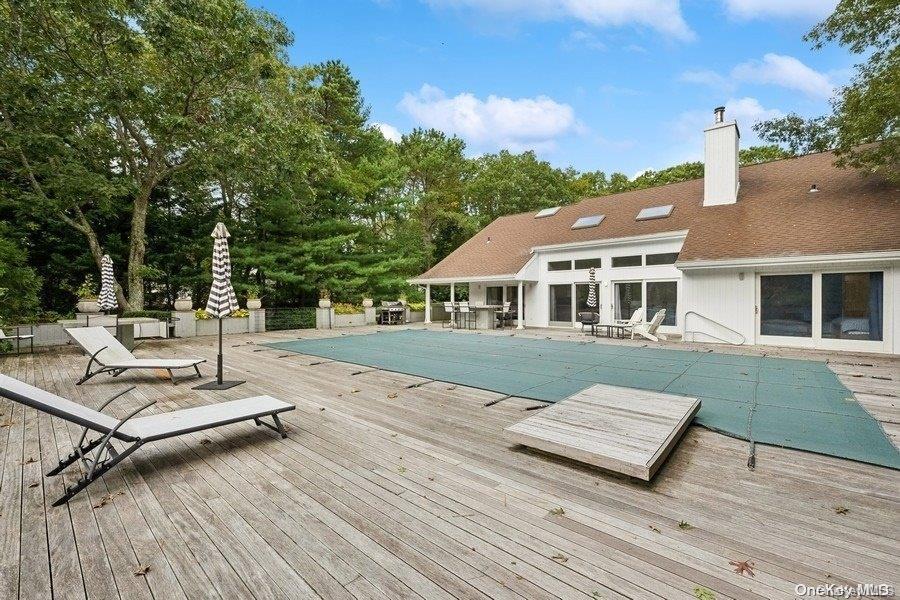 Single Family Whippoorwill  Suffolk County, NY 11942, MLS-L3583687-18