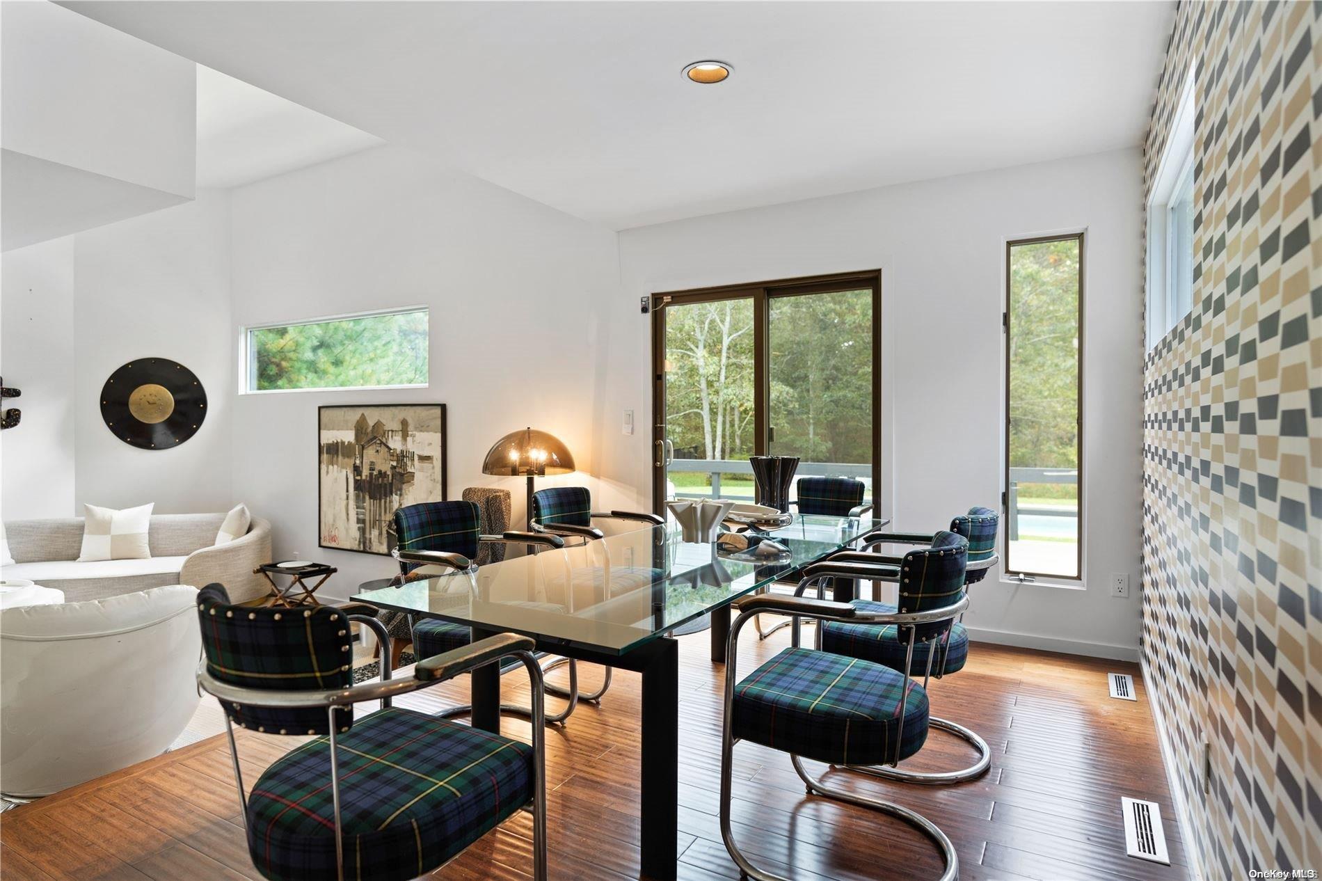 Single Family Pleasure  Suffolk County, NY 11901, MLS-L3583735-11