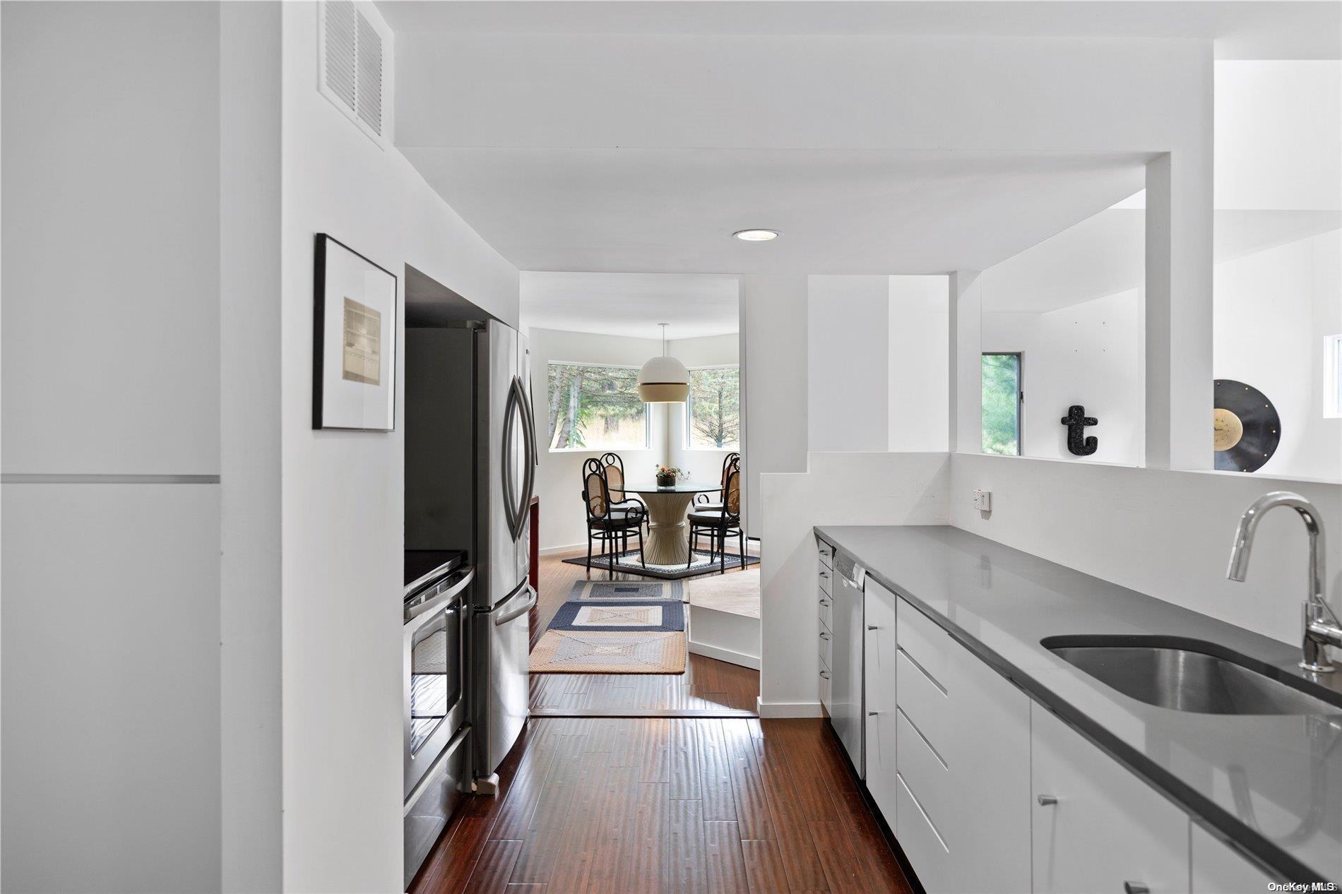 Single Family Pleasure  Suffolk County, NY 11901, MLS-L3583735-13