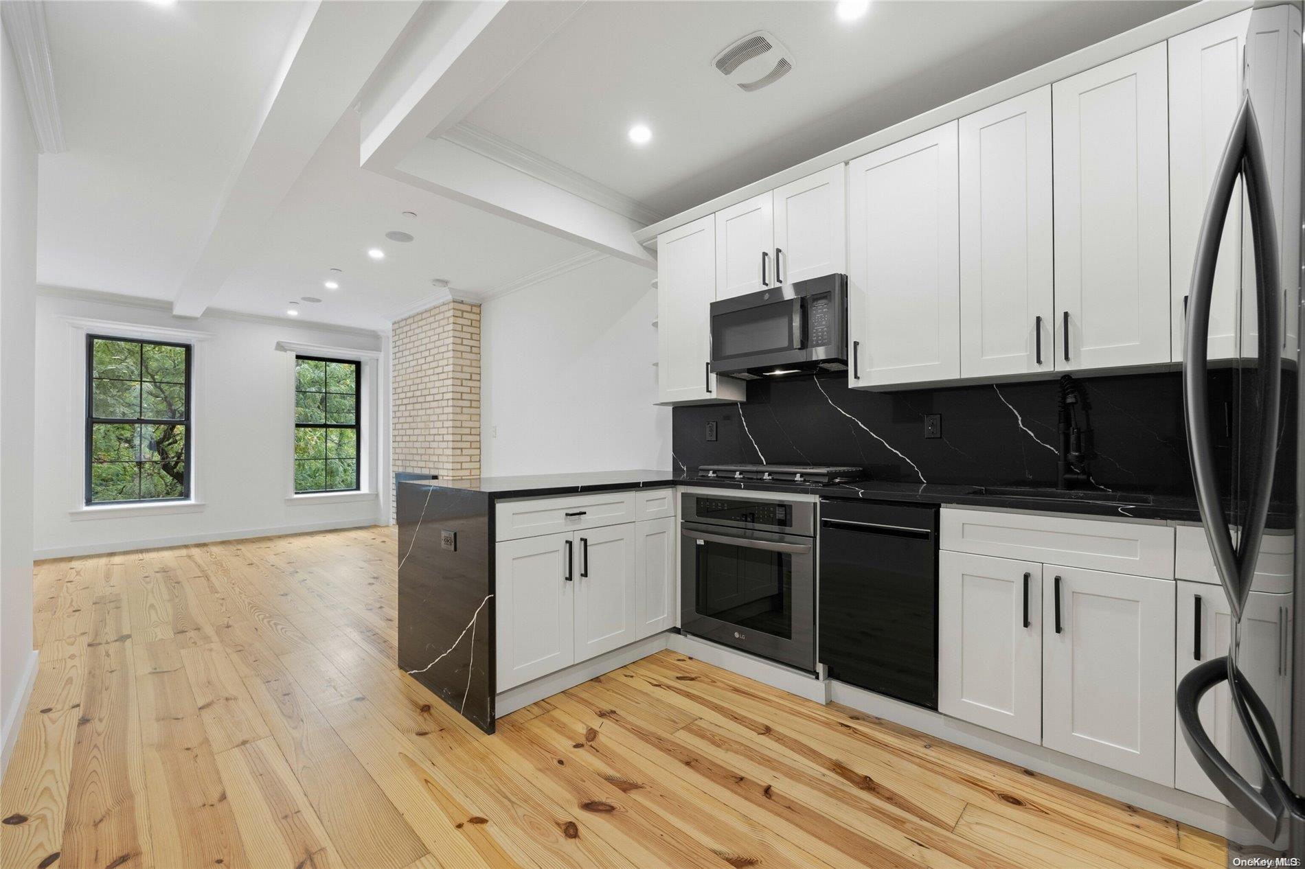 Condo Putnam  Brooklyn, NY 11221, MLS-L3583919-7