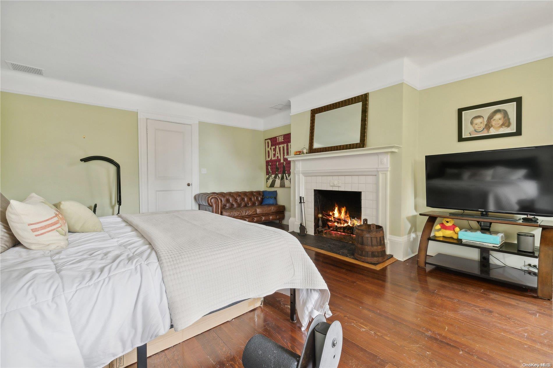 Single Family Peathole  Suffolk County, NY 11713, MLS-L3583998-24