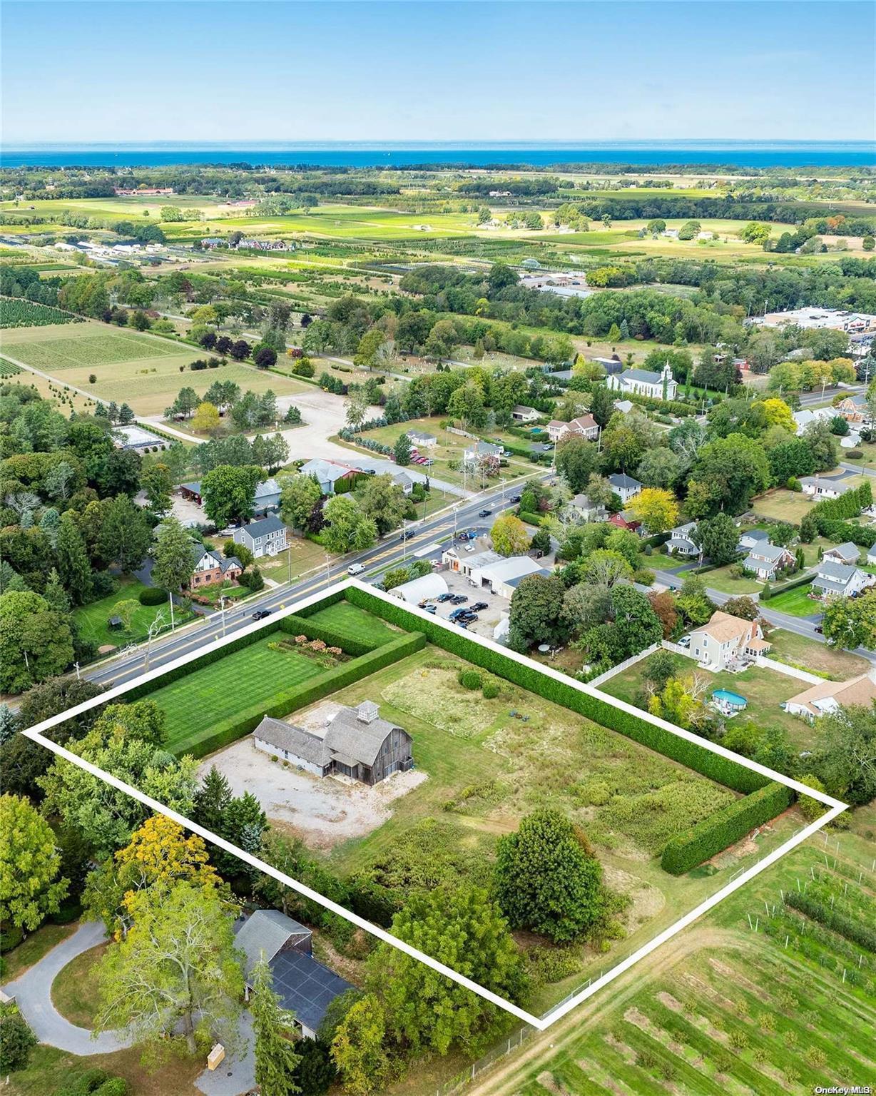 Single Family Main  Suffolk County, NY 11935, MLS-L3584002-30