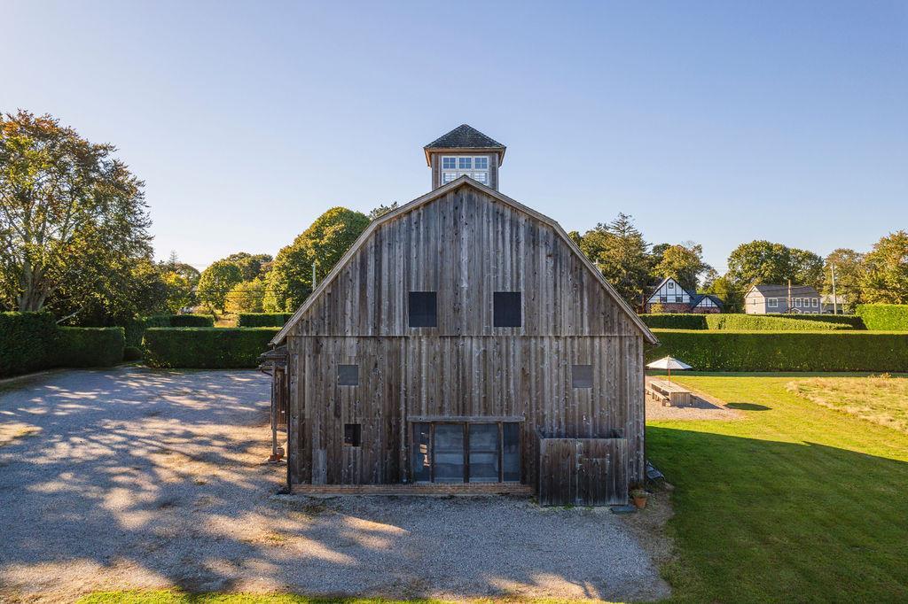 Single Family Main  Suffolk County, NY 11935, MLS-L3584002-36