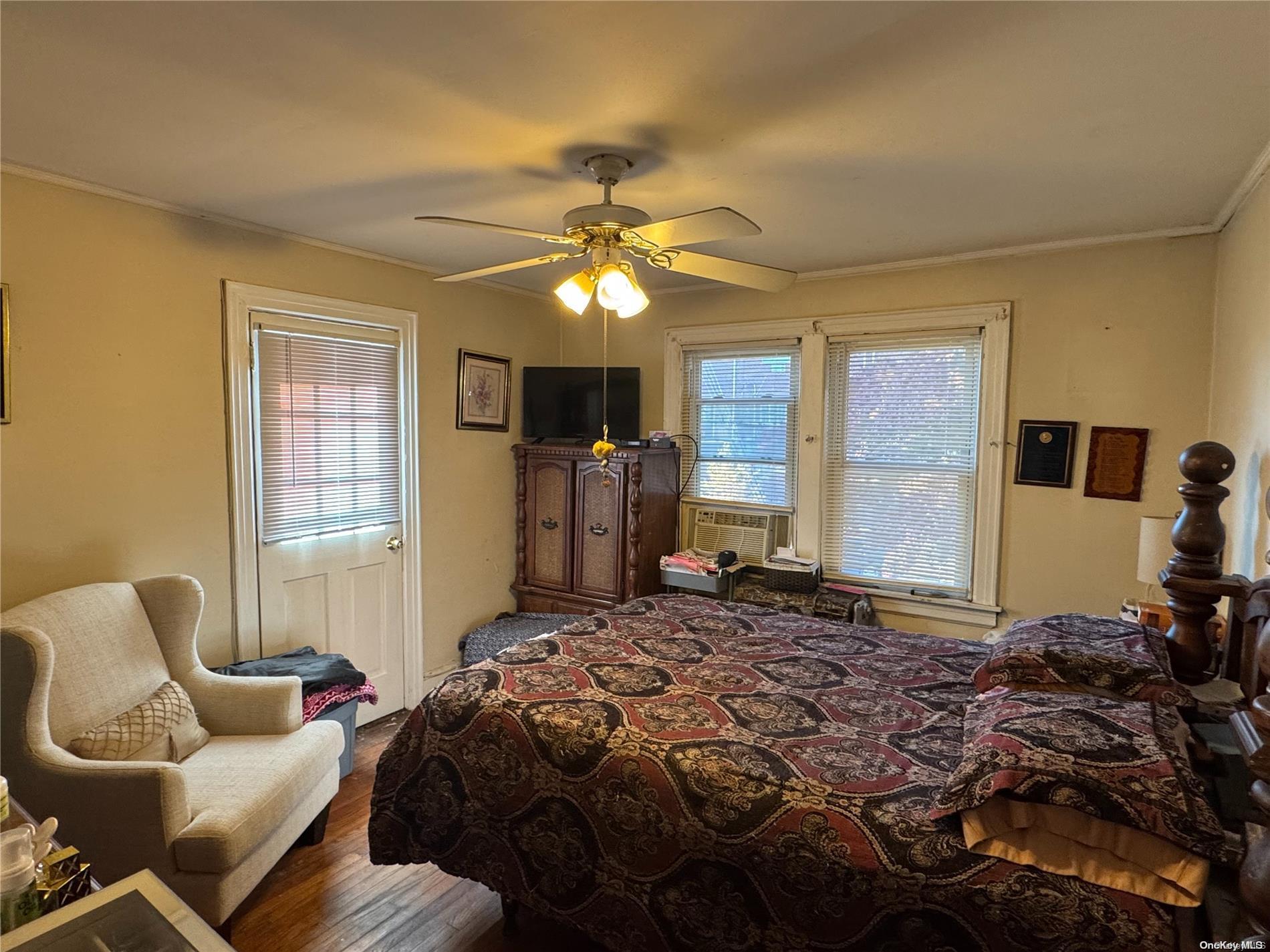 Single Family Secor  Bronx, NY 10466, MLS-L3584061-3