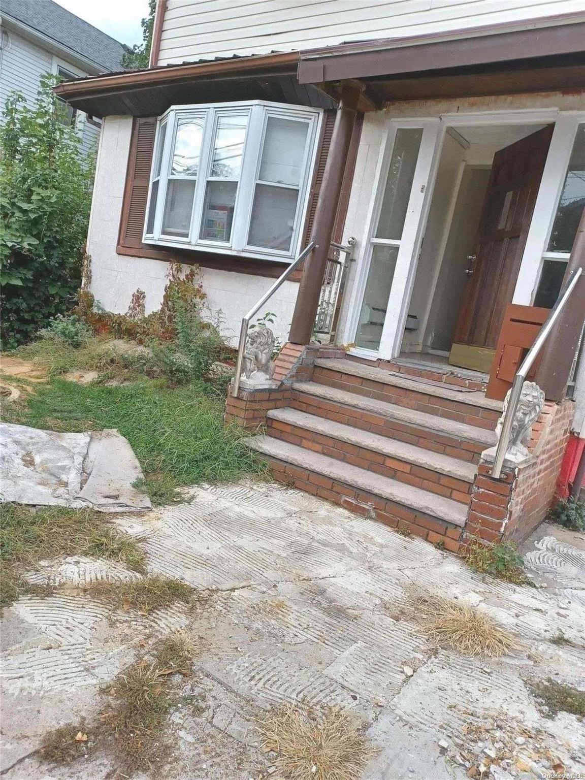 Single Family 108th  Queens, NY 11433, MLS-L3584083-2