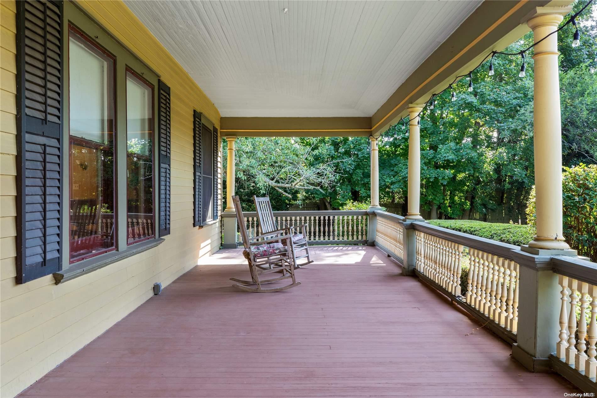 Single Family Oak Neck  Suffolk County, NY 11795, MLS-L3584114-4