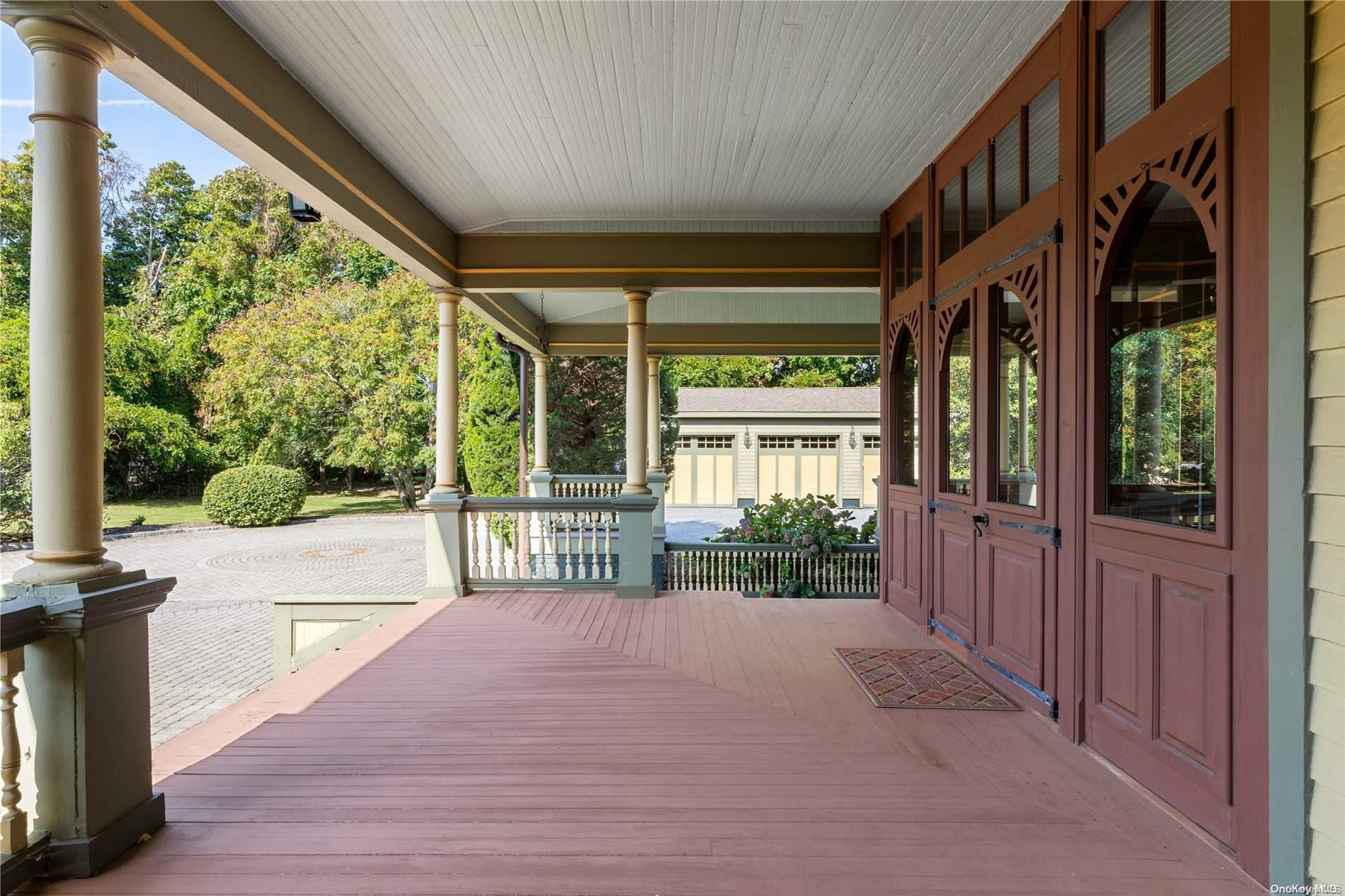 Single Family Oak Neck  Suffolk County, NY 11795, MLS-L3584114-5