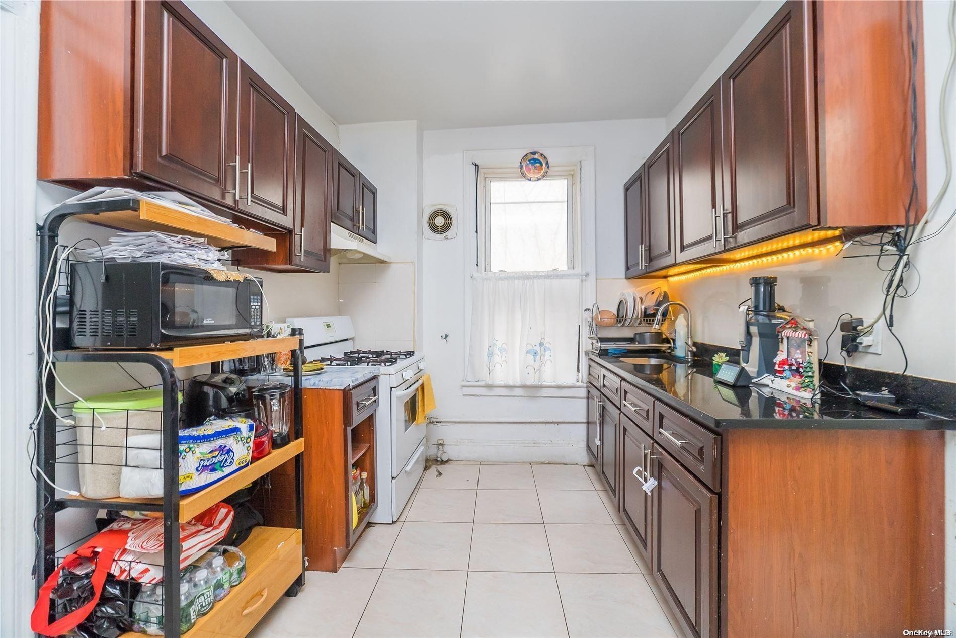 Single Family Jamaica Avenue  Queens, NY 11421, MLS-L3584187-28