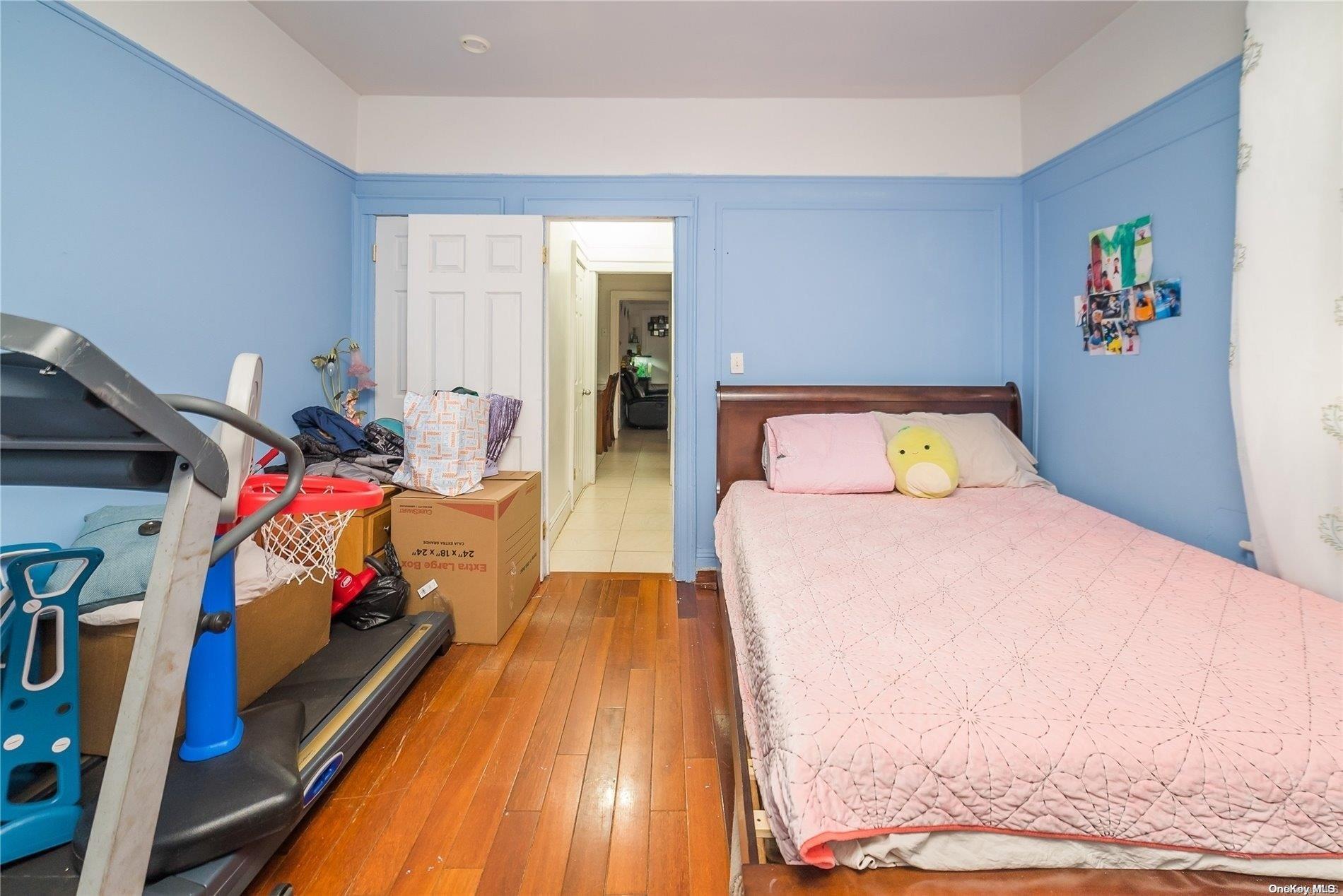 Single Family Jamaica Avenue  Queens, NY 11421, MLS-L3584187-4