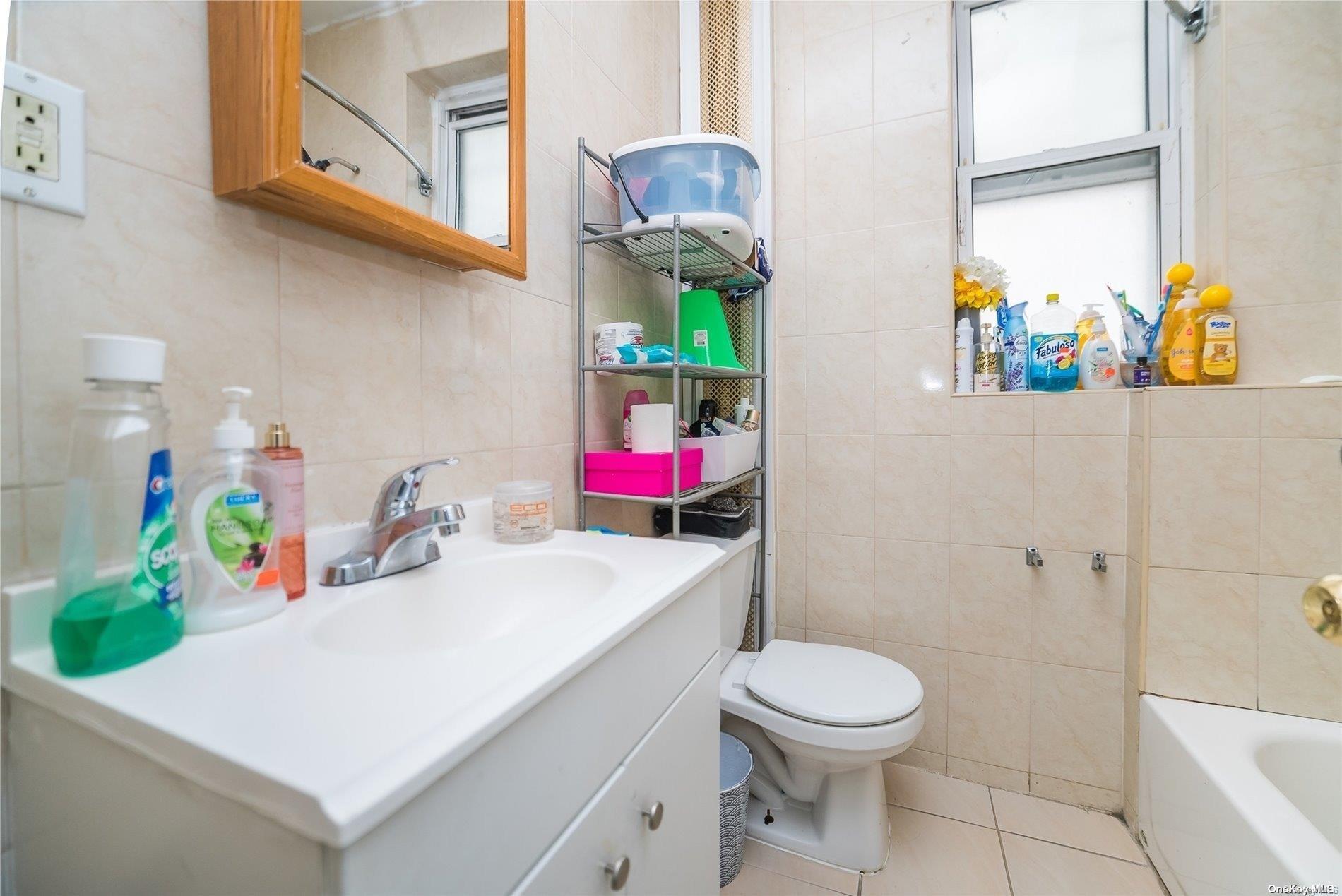 Single Family Jamaica Avenue  Queens, NY 11421, MLS-L3584187-5