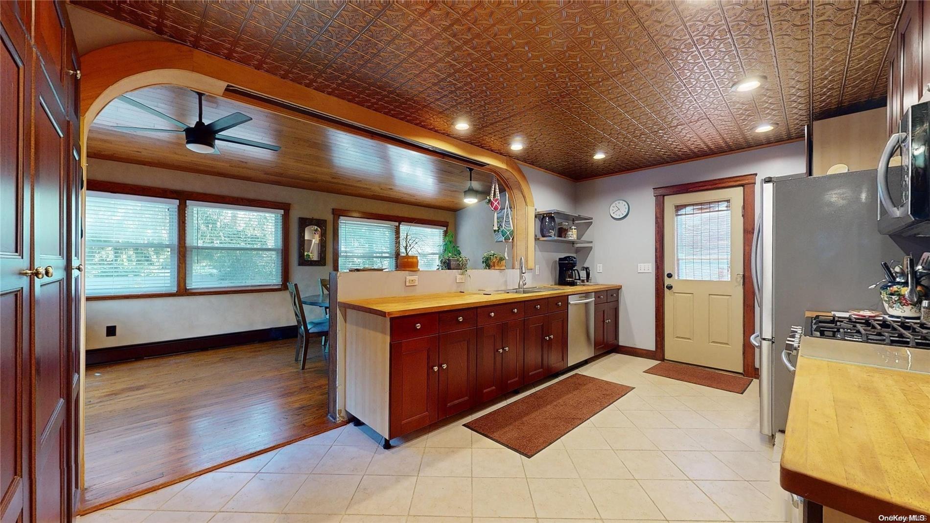 Single Family Heather  Suffolk County, NY 11960, MLS-L3584292-6