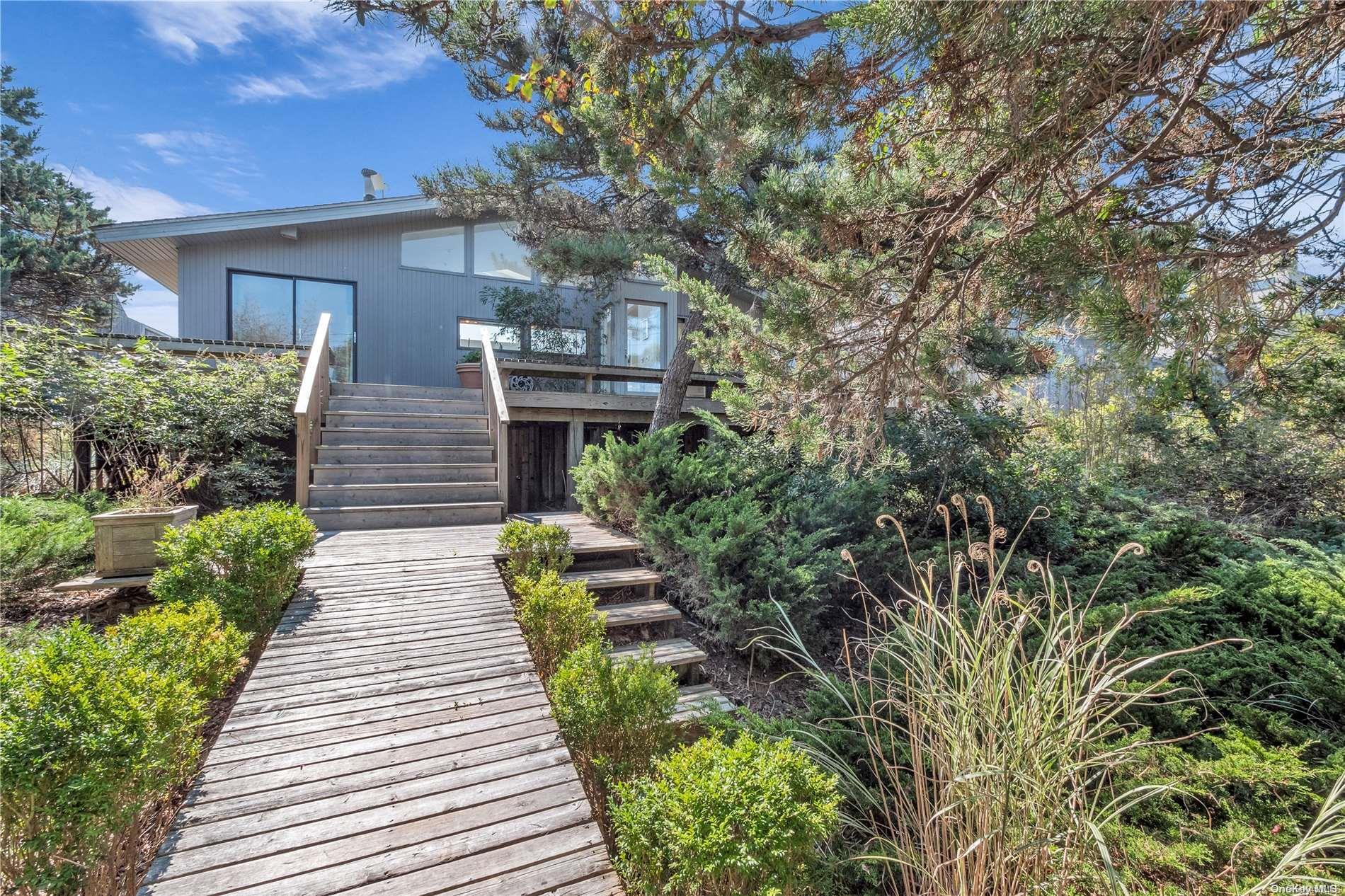 Single Family Ocean  Suffolk County, NY 11782, MLS-L3584525-19
