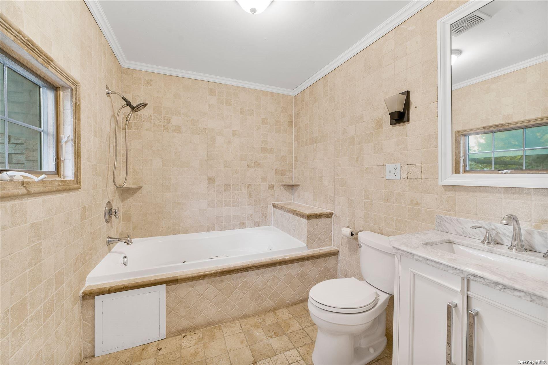 Single Family 86th  Queens, NY 11427, MLS-L3584566-16
