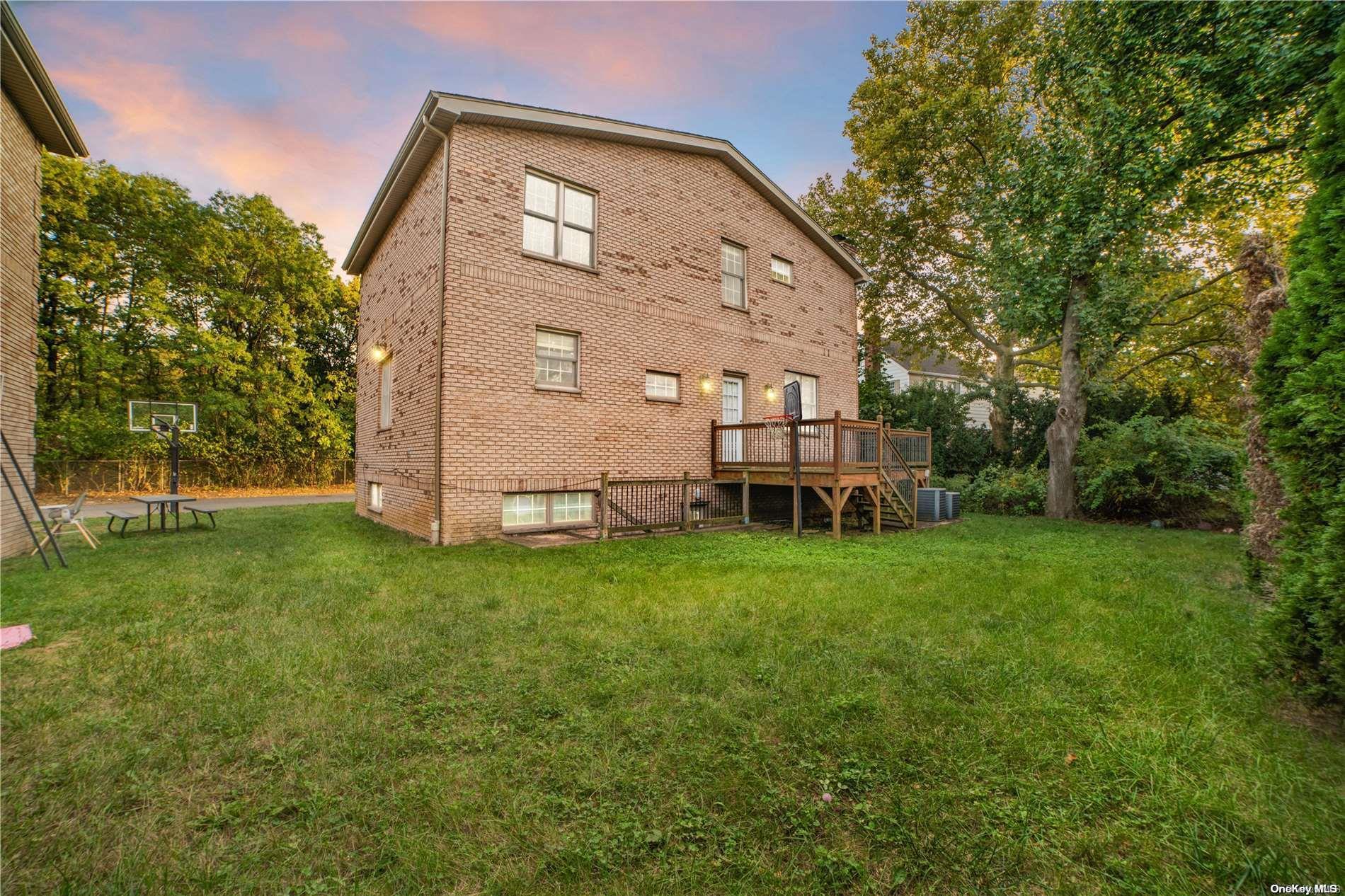Single Family 86th  Queens, NY 11427, MLS-L3584566-24