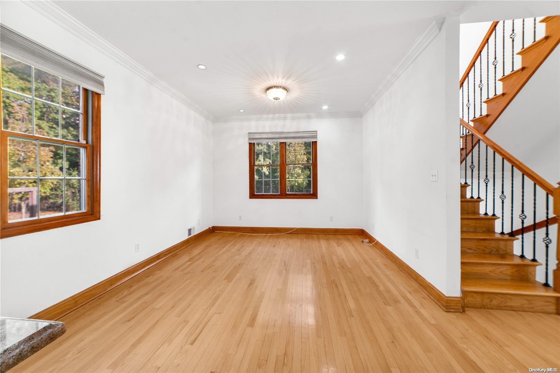 Single Family 86th  Queens, NY 11427, MLS-L3584566-6