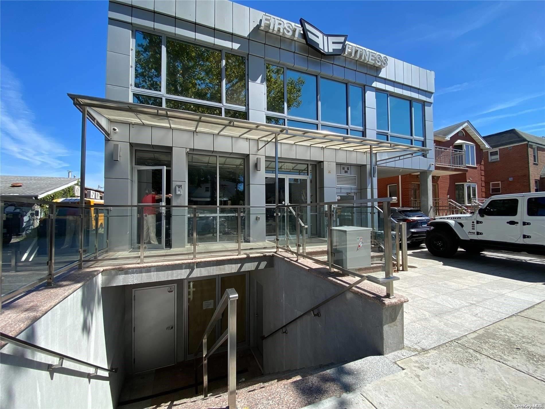 Commercial Sale 184th  Queens, NY 11365, MLS-L3584734-2