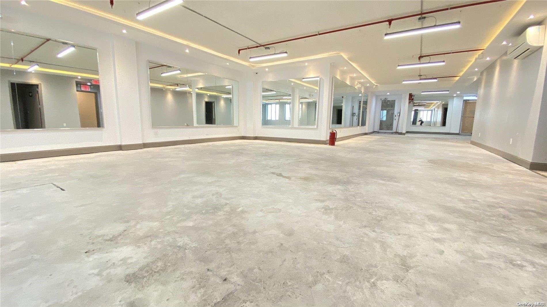 Commercial Sale 184th  Queens, NY 11365, MLS-L3584734-7