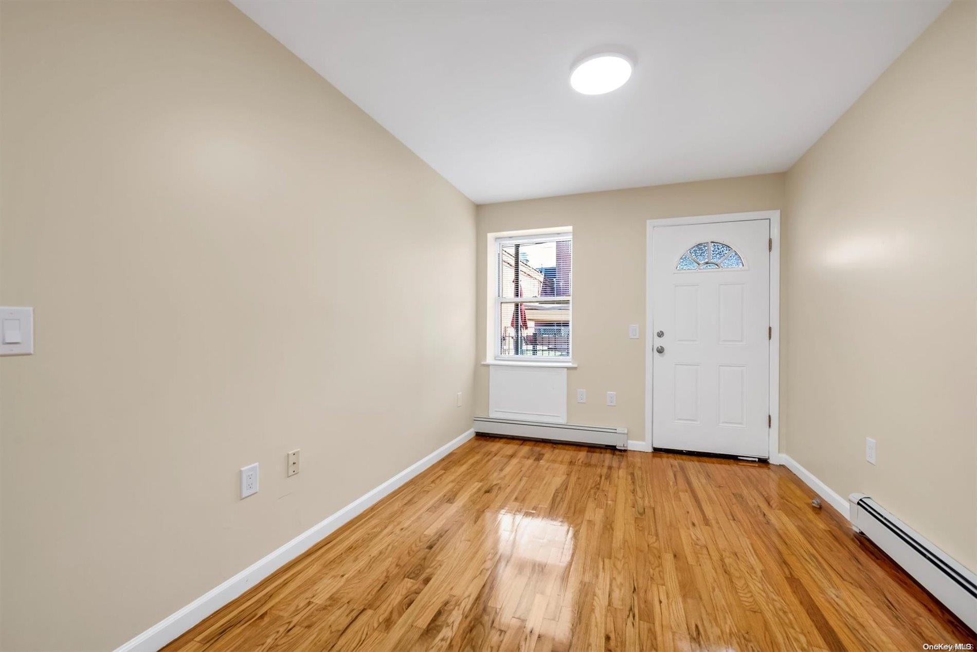 Single Family Fleet  Queens, NY 11379, MLS-L3584800-6