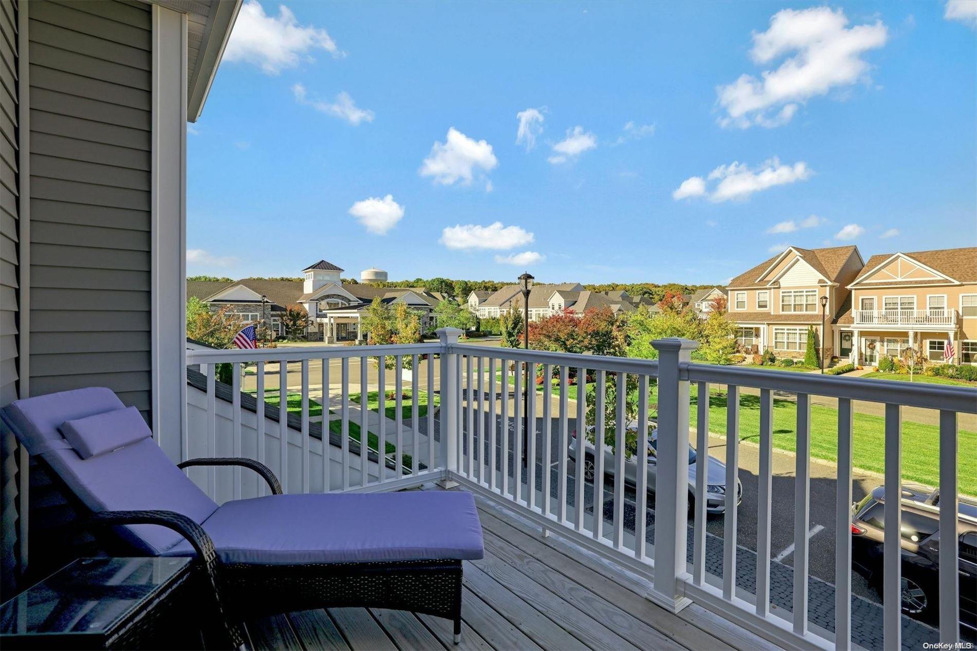 Condo Silver Timber  Suffolk County, NY 11980, MLS-L3584830-22