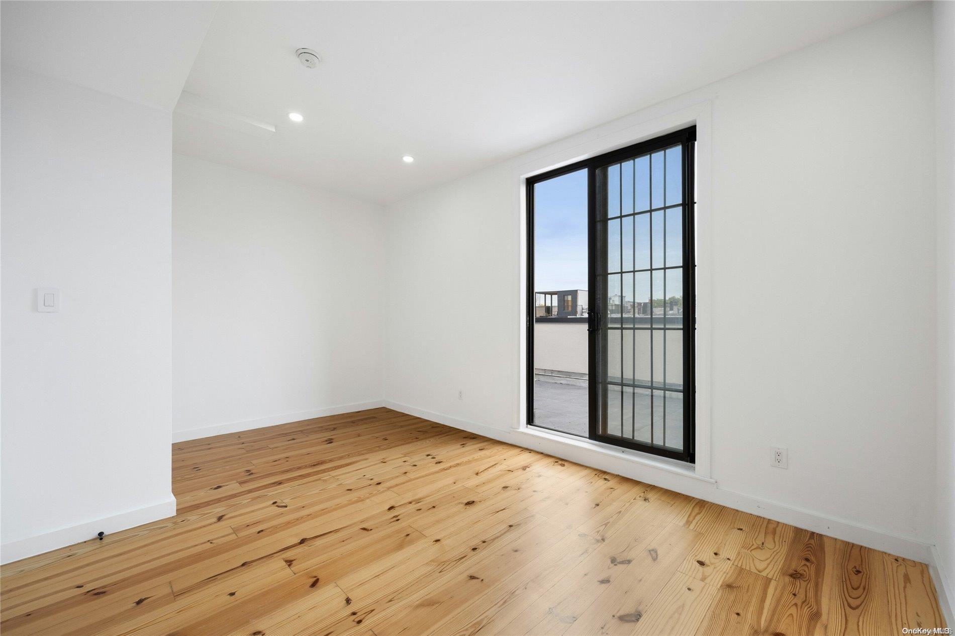 Condo Putnam  Brooklyn, NY 11221, MLS-L3584871-17